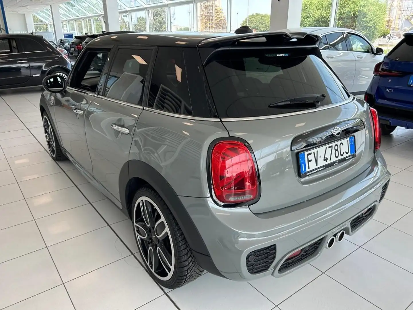 MINI Cooper S 2.0 Cooper S Hype 5 porte JCW Auto Gris - 2