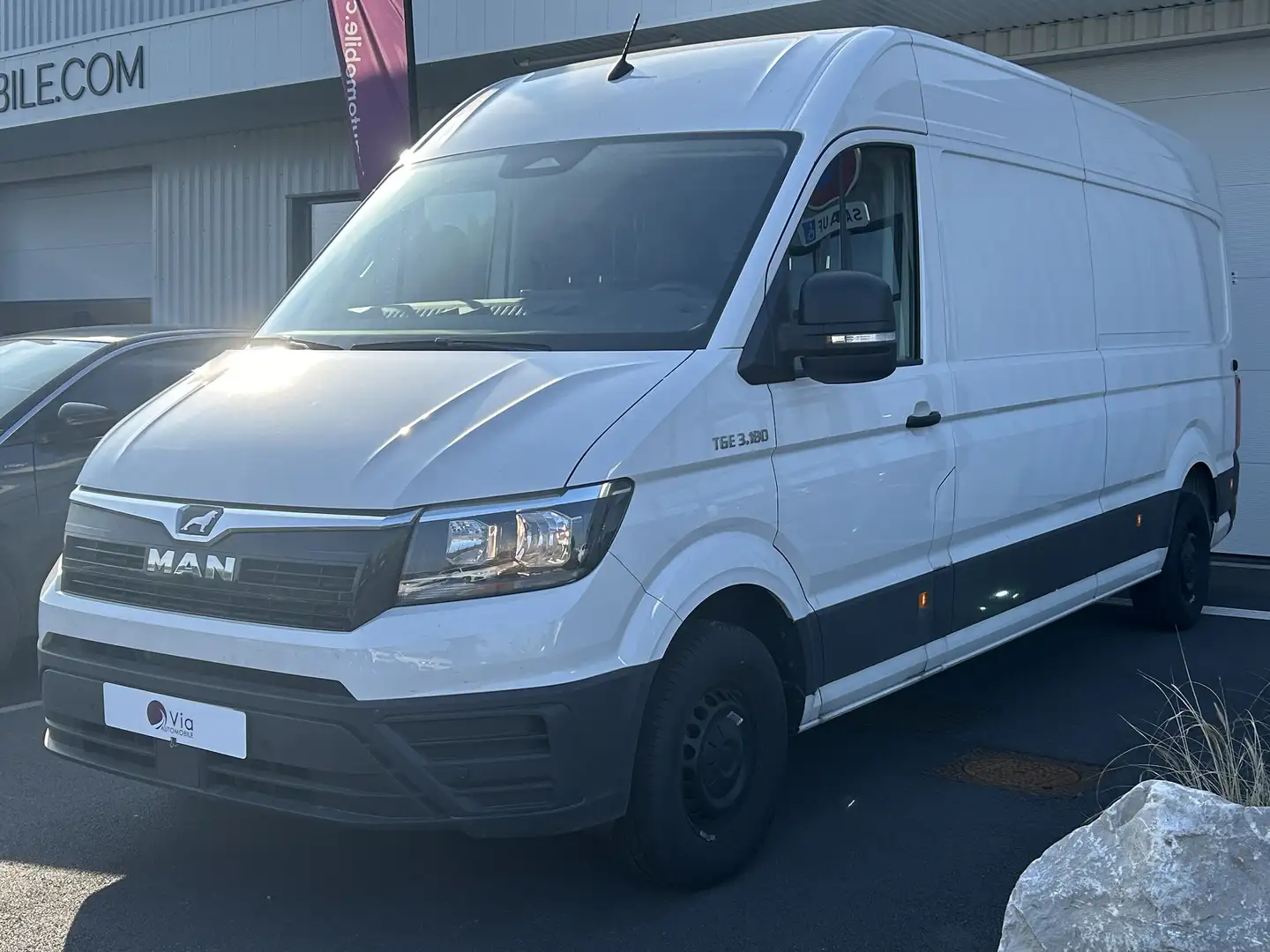 MAN TGE 3180 3.5T TOIT SURELEVE Blanc - 1