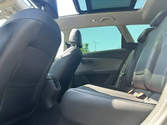Seat Leon view 10