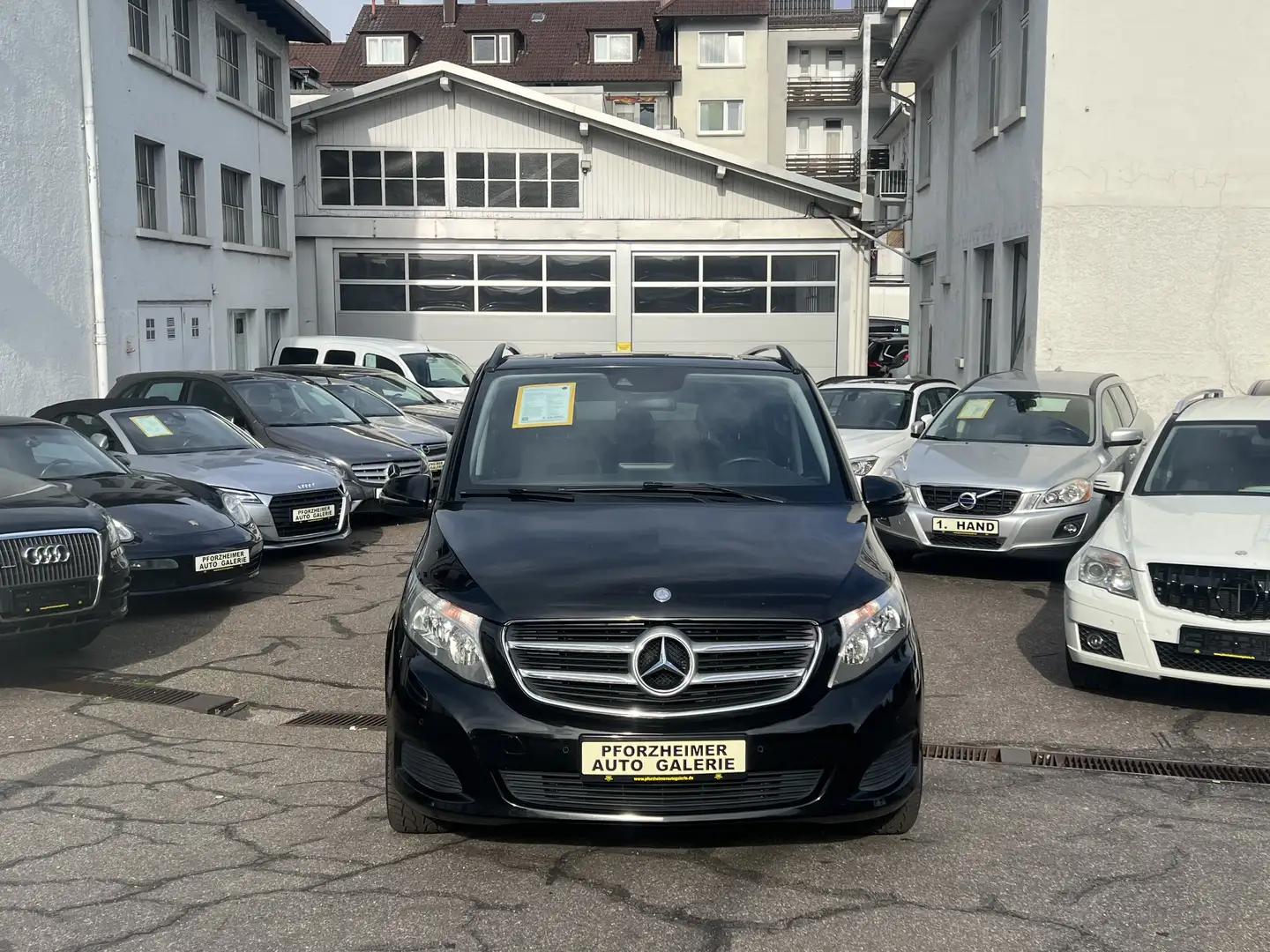 Mercedes-Benz V 200 V 200/220 CDI/d, 250 CDI/BT/d lang (447.813) Noir - 1