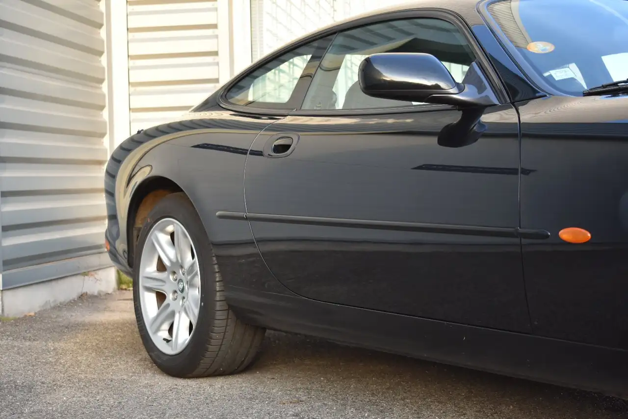 Jaguar XK8, foto 5