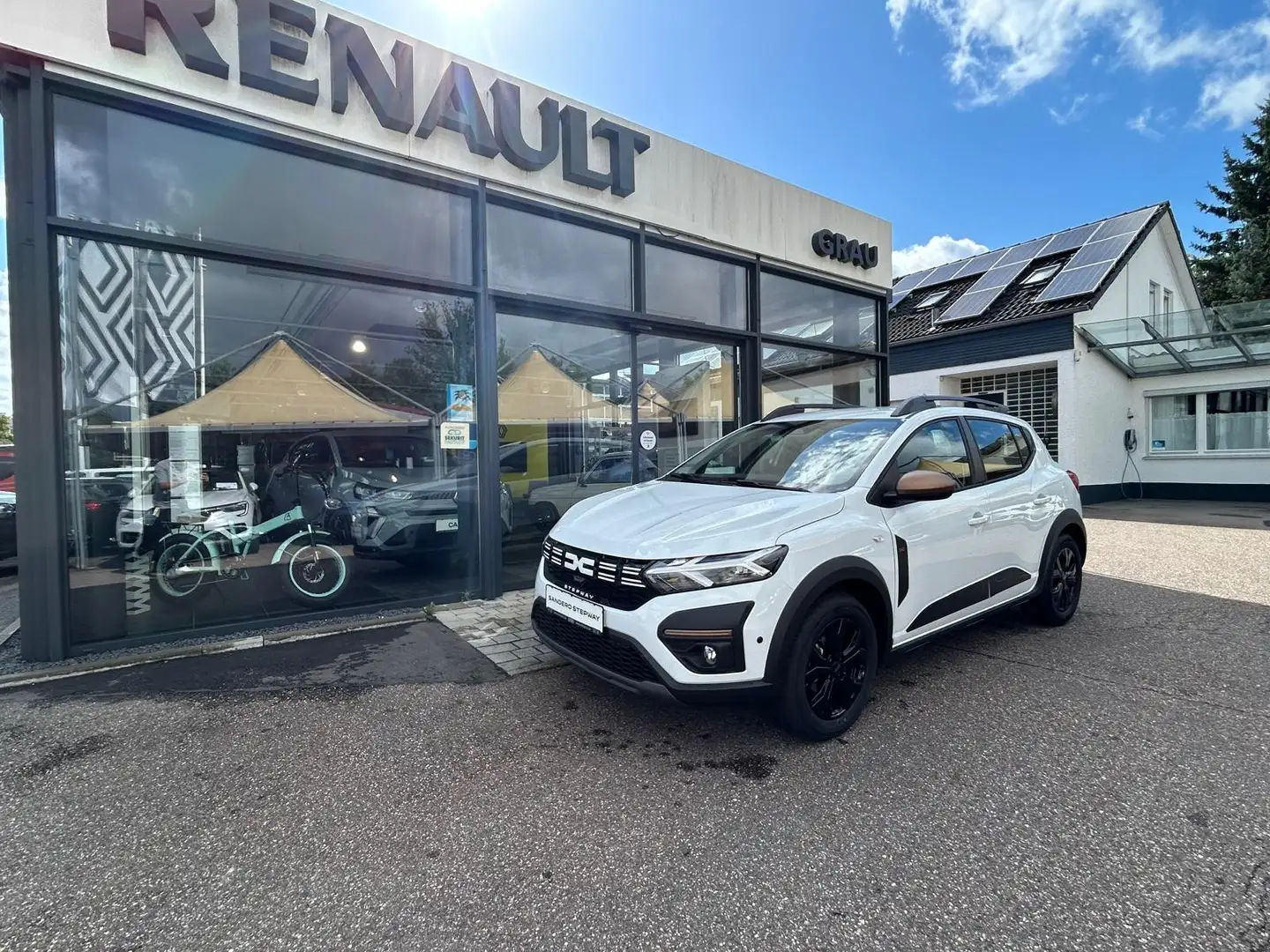 Dacia Sandero Stepway Extreme+ Eco-G 100 PS Blanco - 1