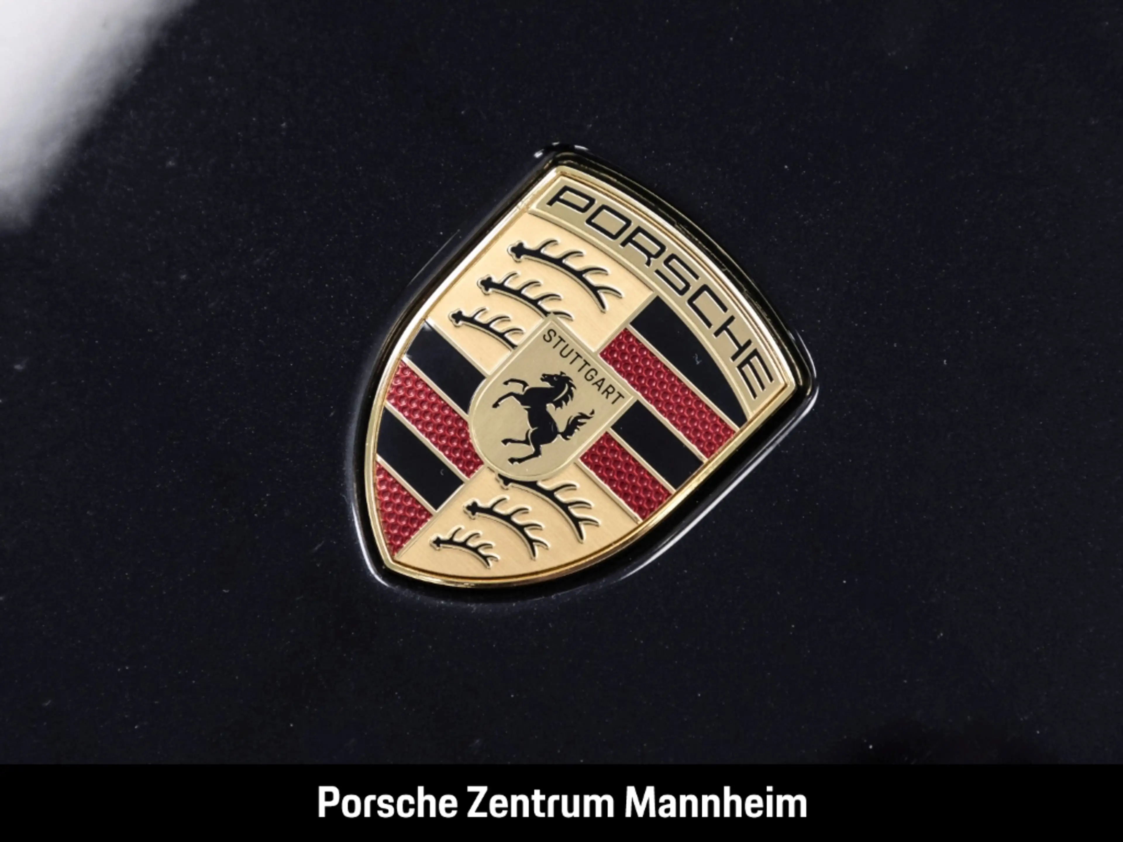 Porsche Taycan 4S Cross Turismo Hinterachslenkung HD-Matrix Sport — photo 12