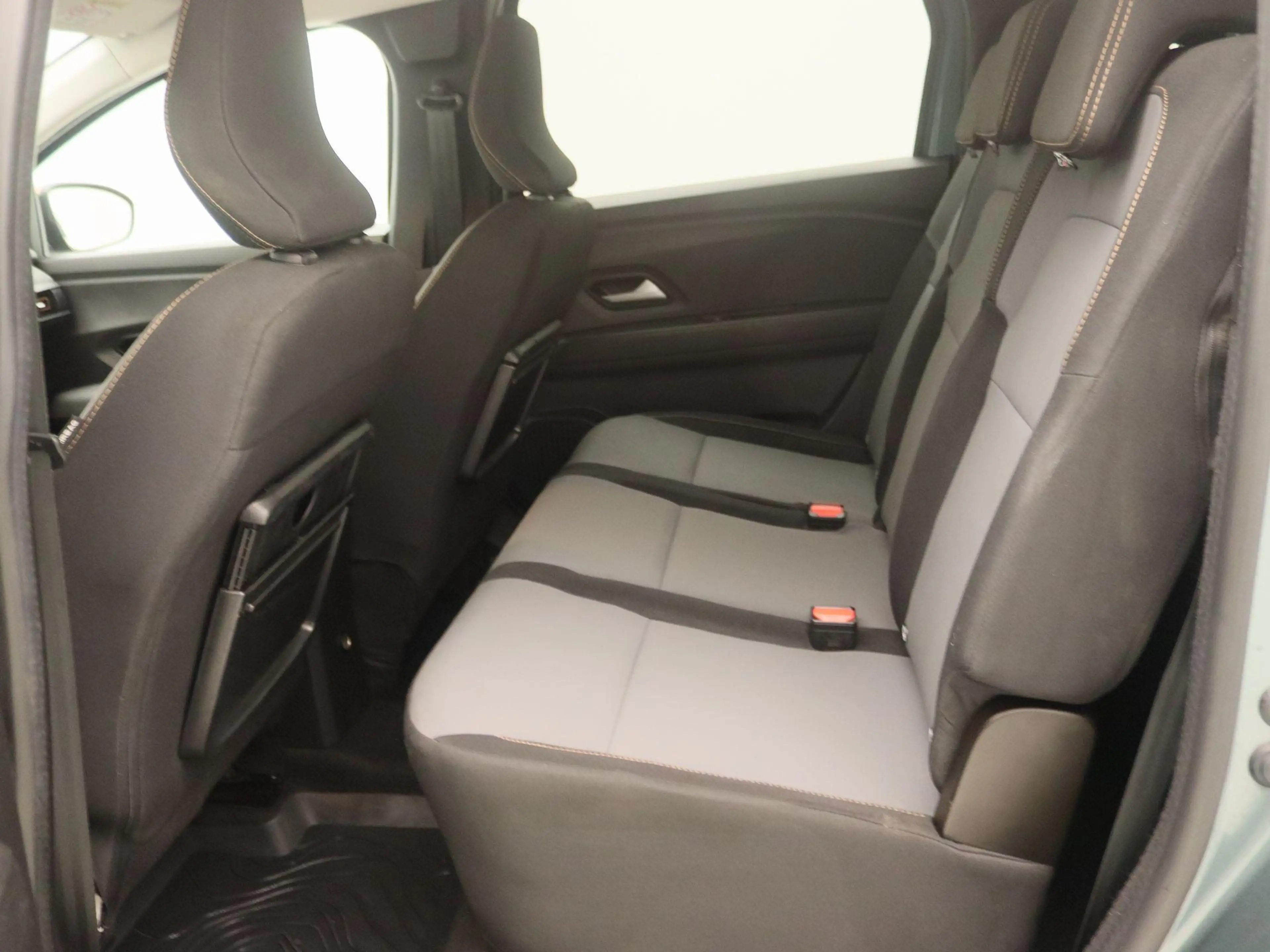 Dacia Jogger TCe 110 Extreme 7p. | Medianav met Apple CarPlay & — photo 13