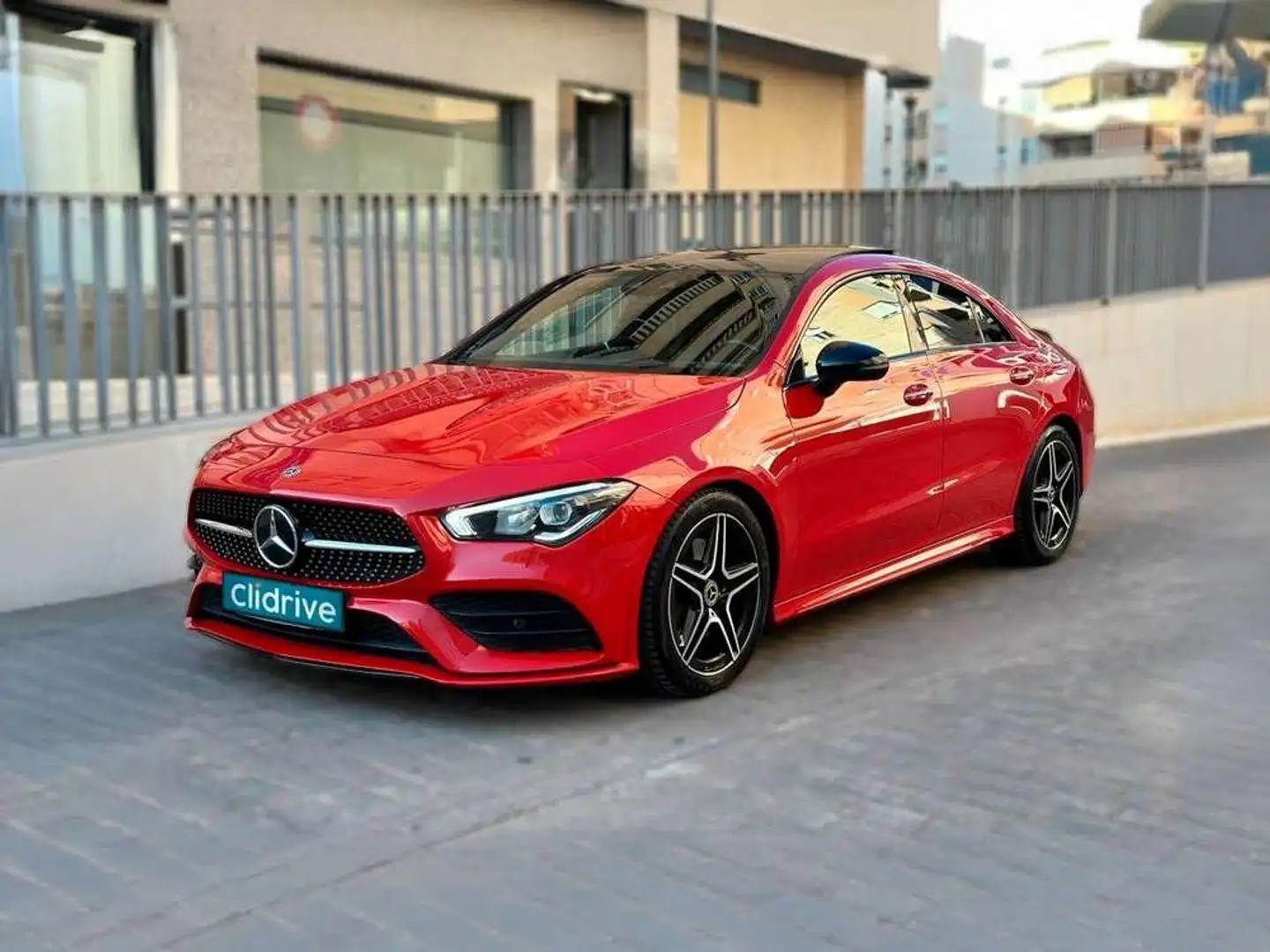 Mercedes-Benz CLA 200 200d 7G-DCT Rojo - 2