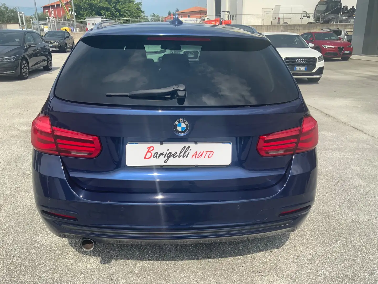 BMW 316 316d Touring Sport Blau - 2