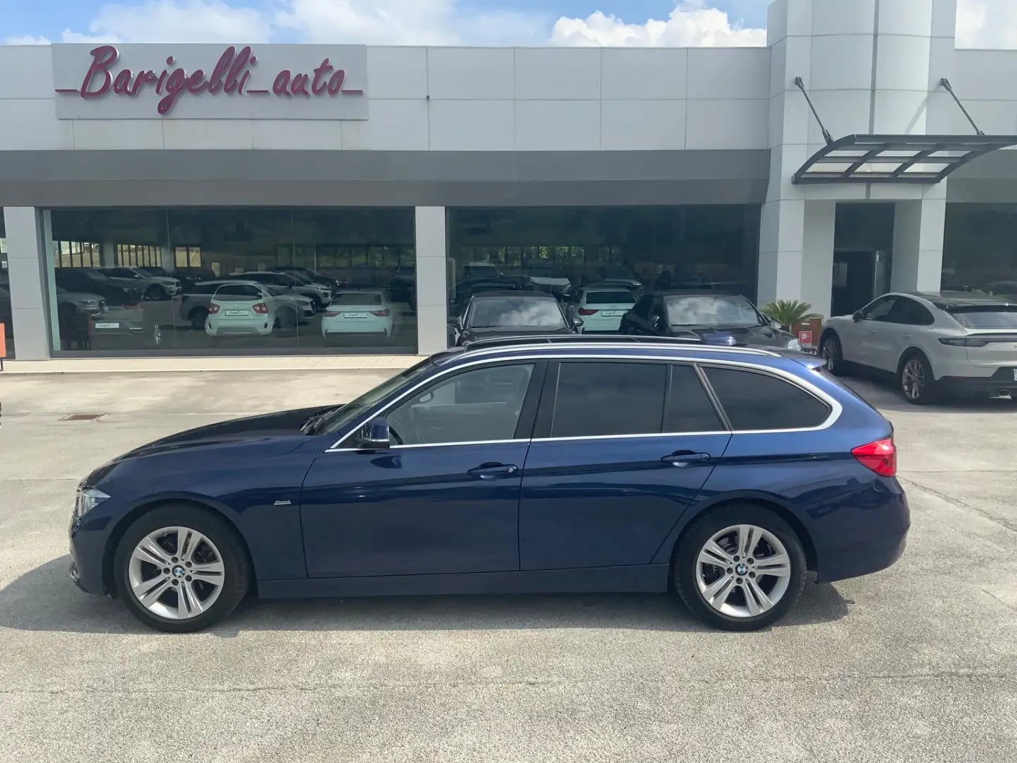 BMW 316 316d Touring Sport Blau - 1
