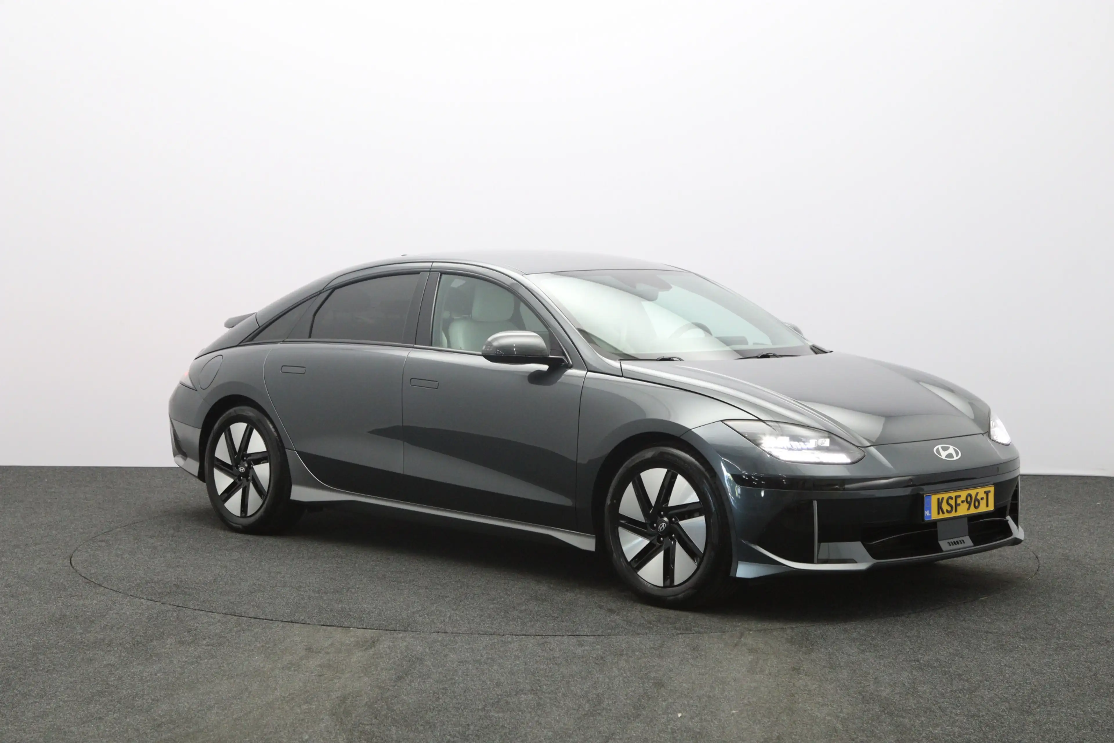 Hyundai IONIQ 6 Connect 77.4 kWh 228 PK, SOH 100%, Leder, 4 X Stoe — photo 5