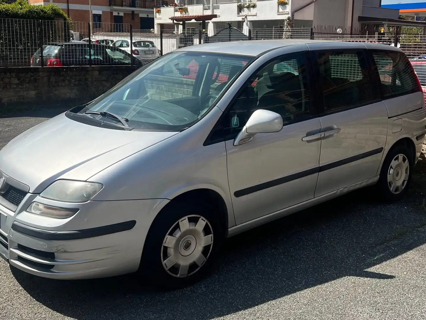 Fiat Ulysse Ulysse II 2002 2.0 mjt Dynamic 136cv dpf Gris - 2