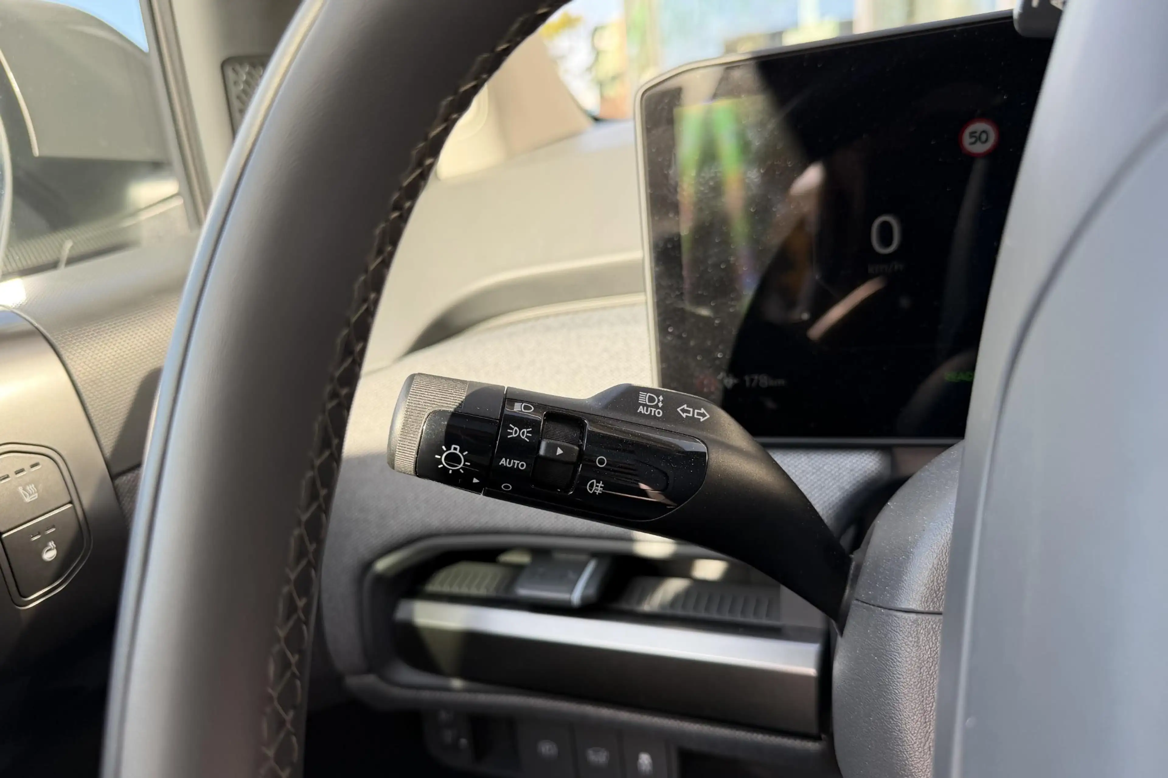 Kia EV3 Plus Advanced 81.4 kWh — photo 14