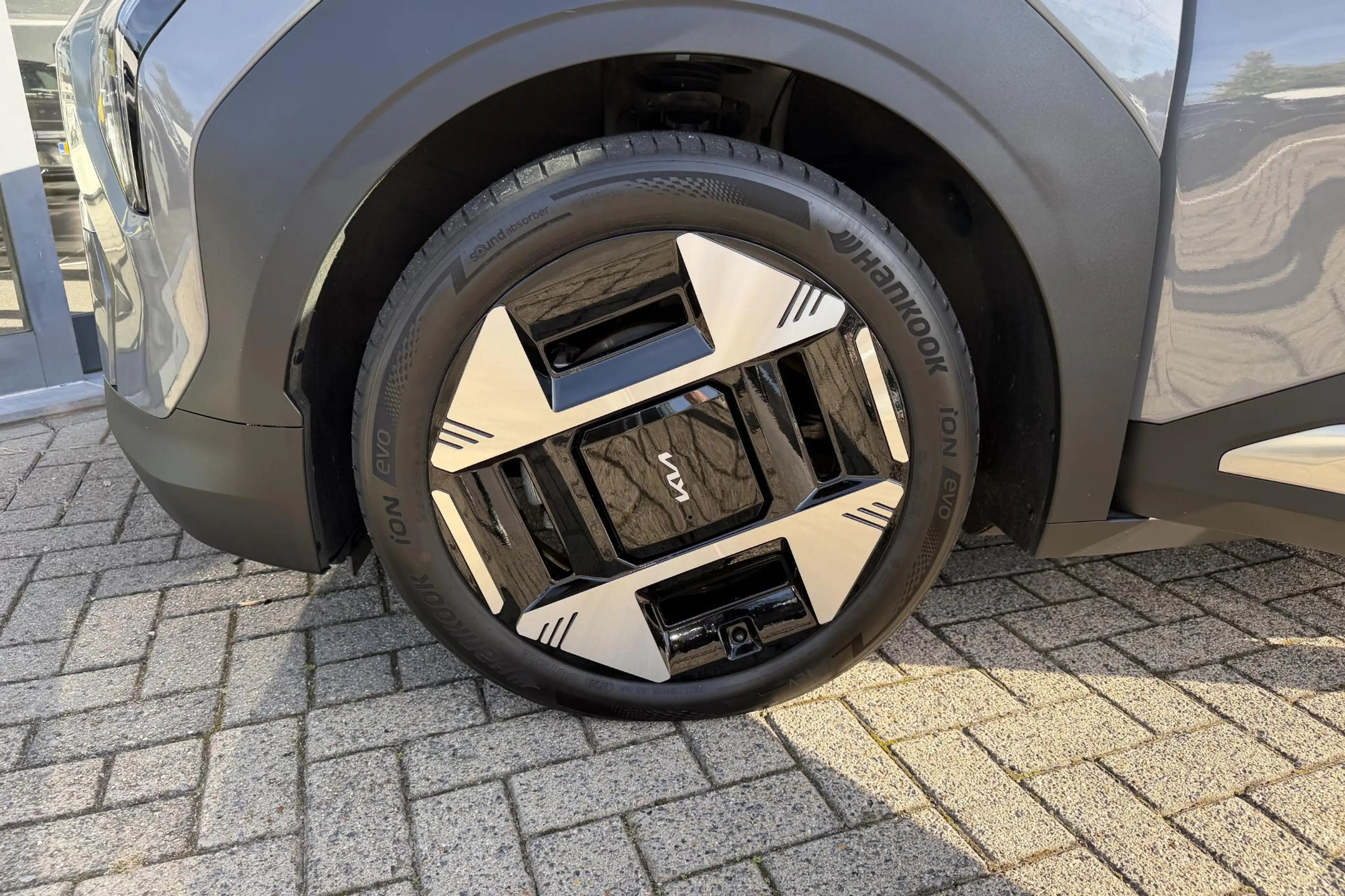 Kia EV3 Plus Advanced 81.4 kWh — photo 5