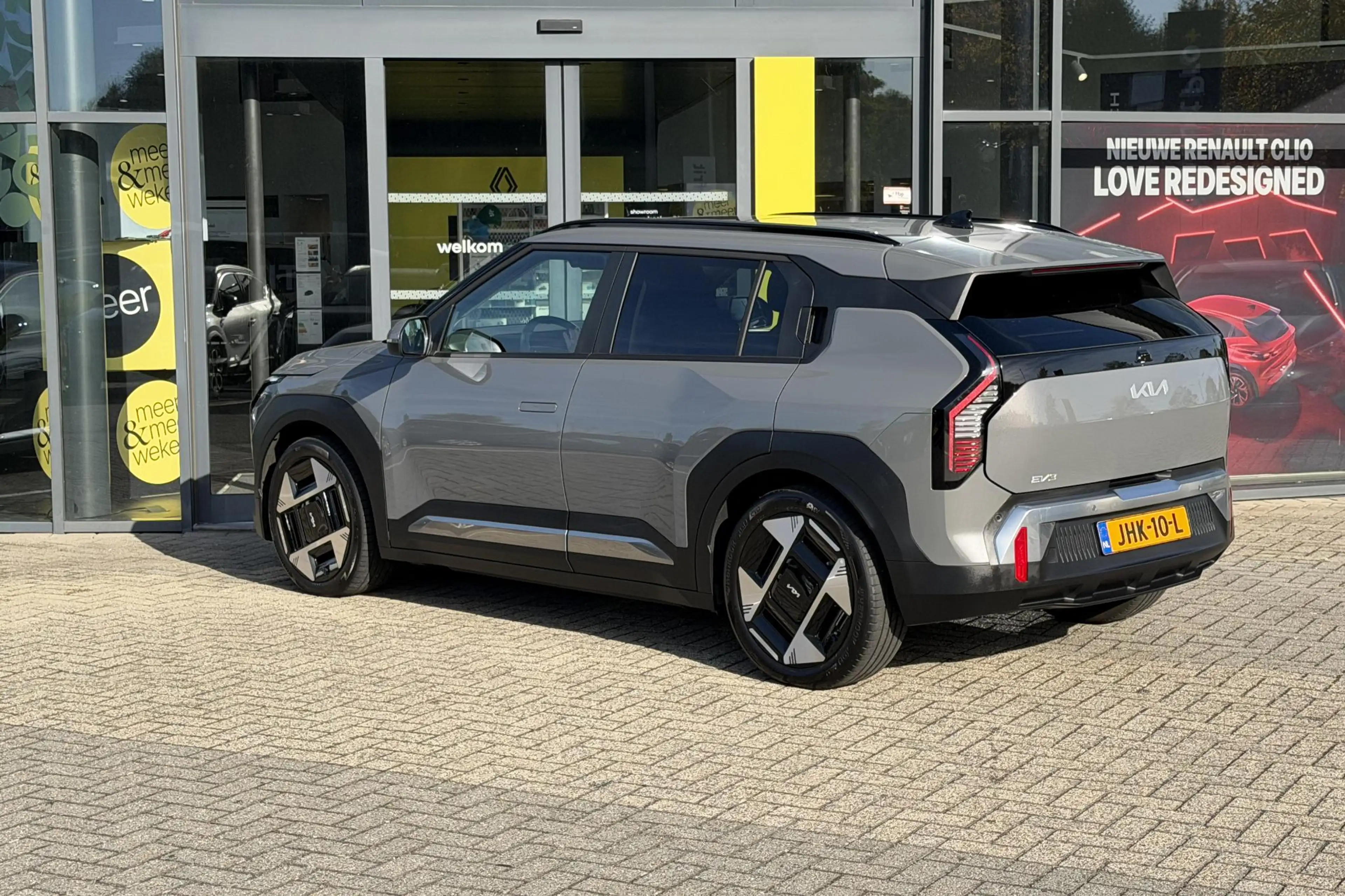Kia EV3 Plus Advanced 81.4 kWh — photo 4