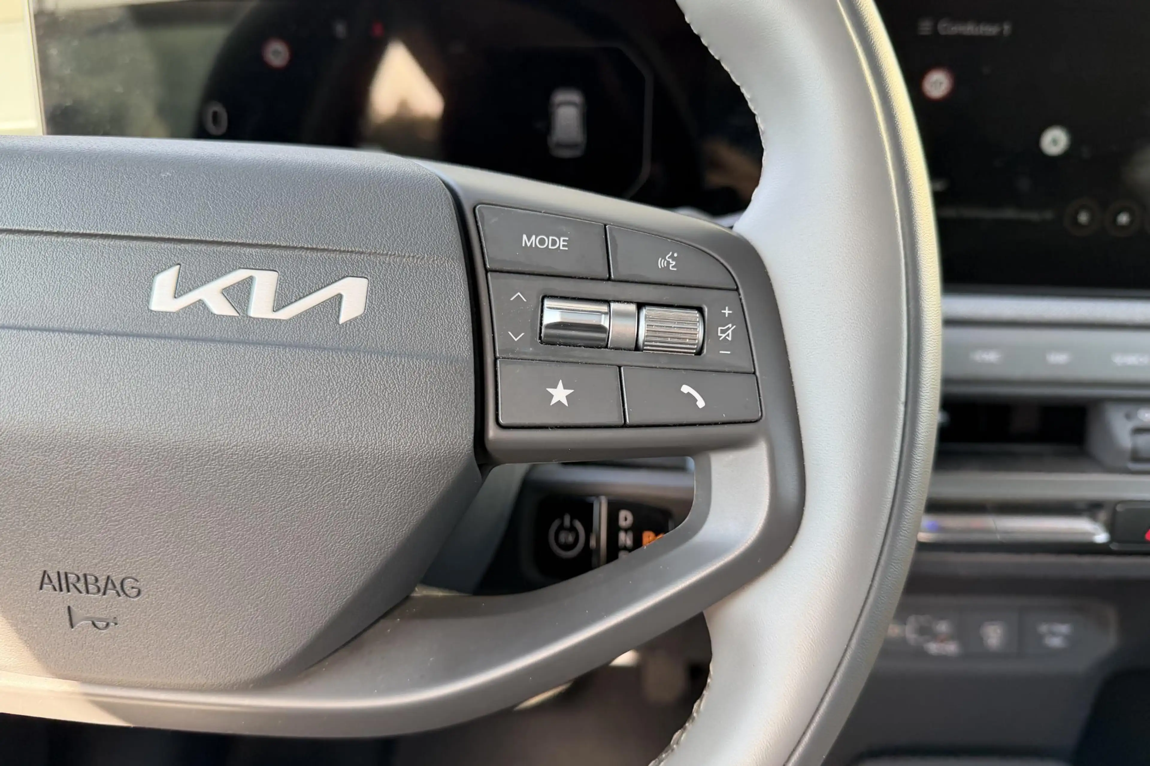 Kia EV3 Plus Advanced 81.4 kWh — photo 13