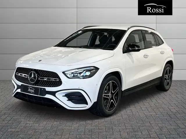 Mercedes-Benz GLA 180 d Automatic