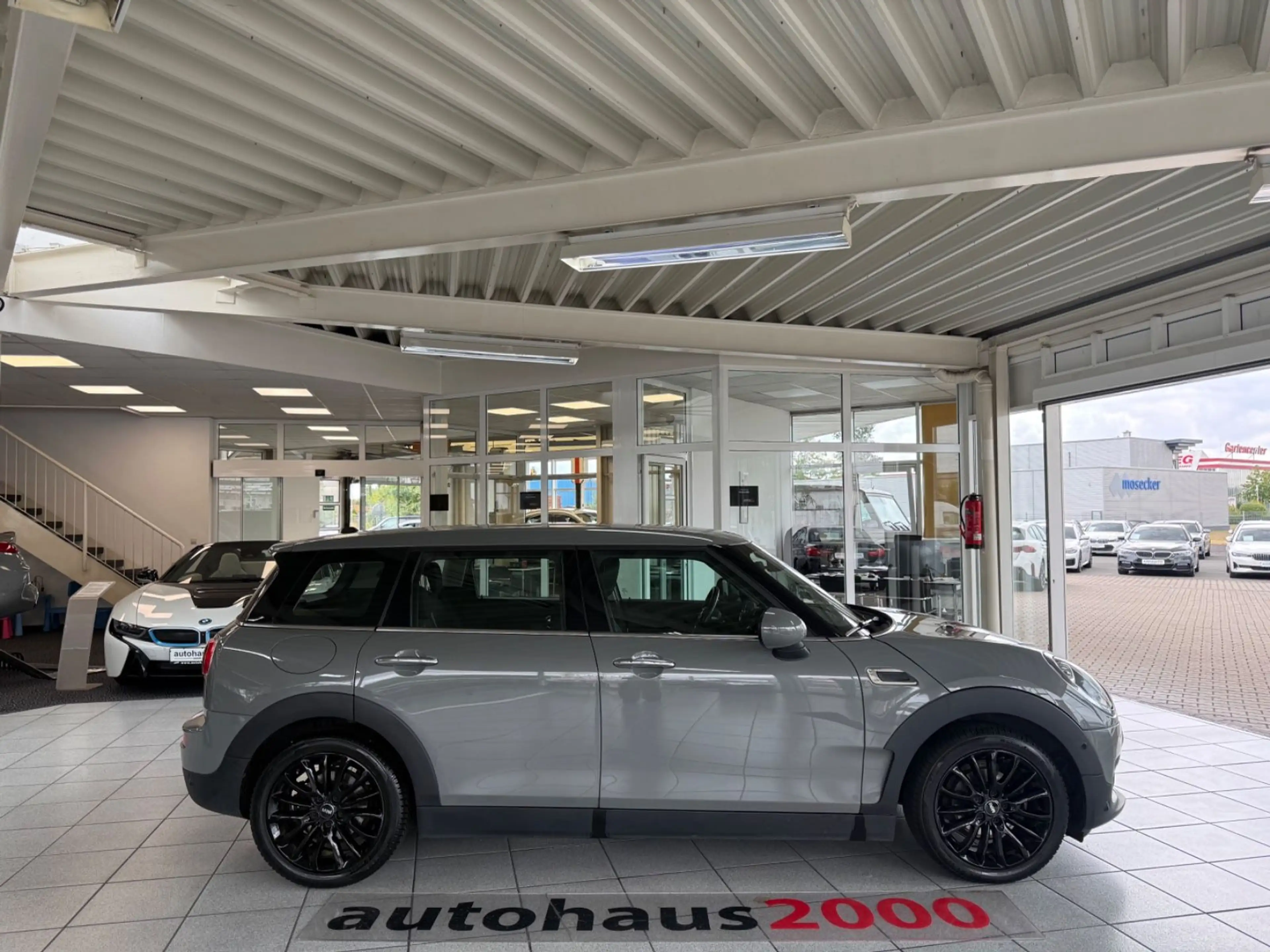 MINI One D Clubman AUT./BT/PDC V-H/KLIMA/SHZ/PEPPER — photo 2