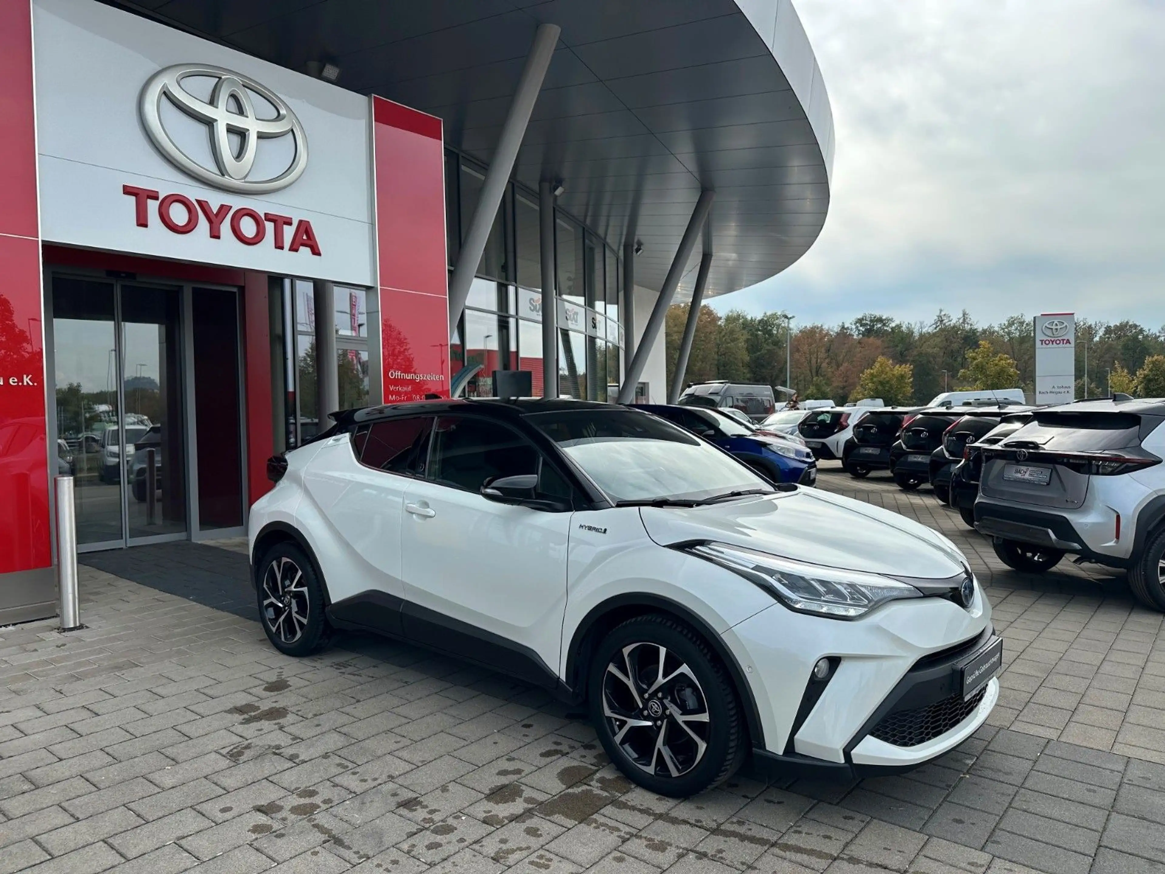 Toyota C-HR 2.0 Hybrid Team Deutschland, KAMERA, LED — photo 4