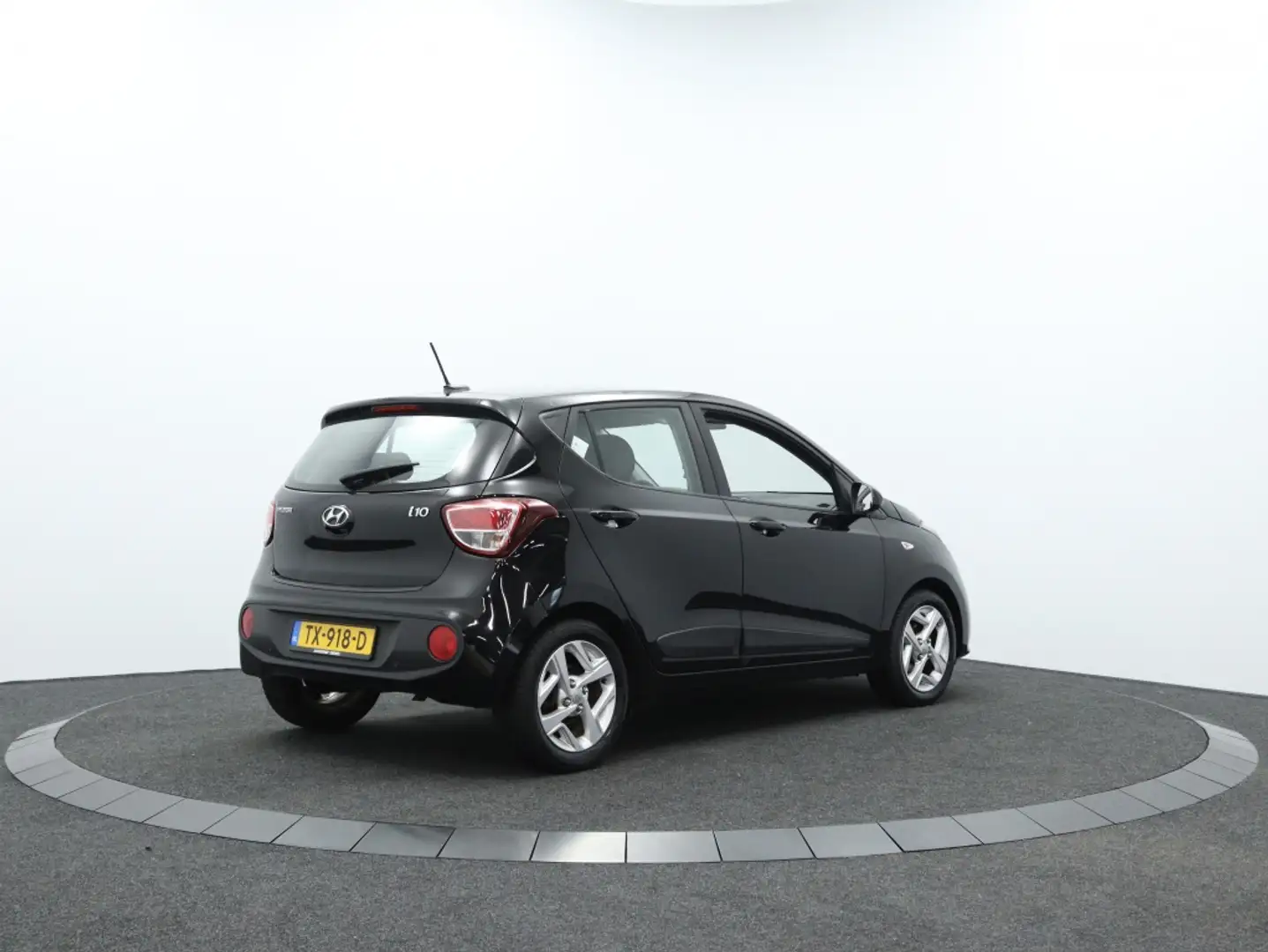 Hyundai i10 1.0i Comfort Smart Pack | Navigatie | Apple carpla Nero - 2