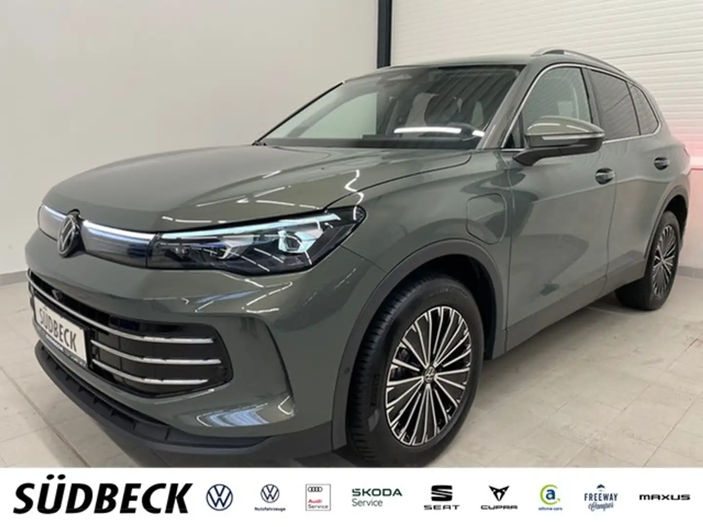 Volkswagen Tiguan 1.5 TSI eHybrid 150 kW Elegance AHK+LANE+ACC+AP... Grün - 1