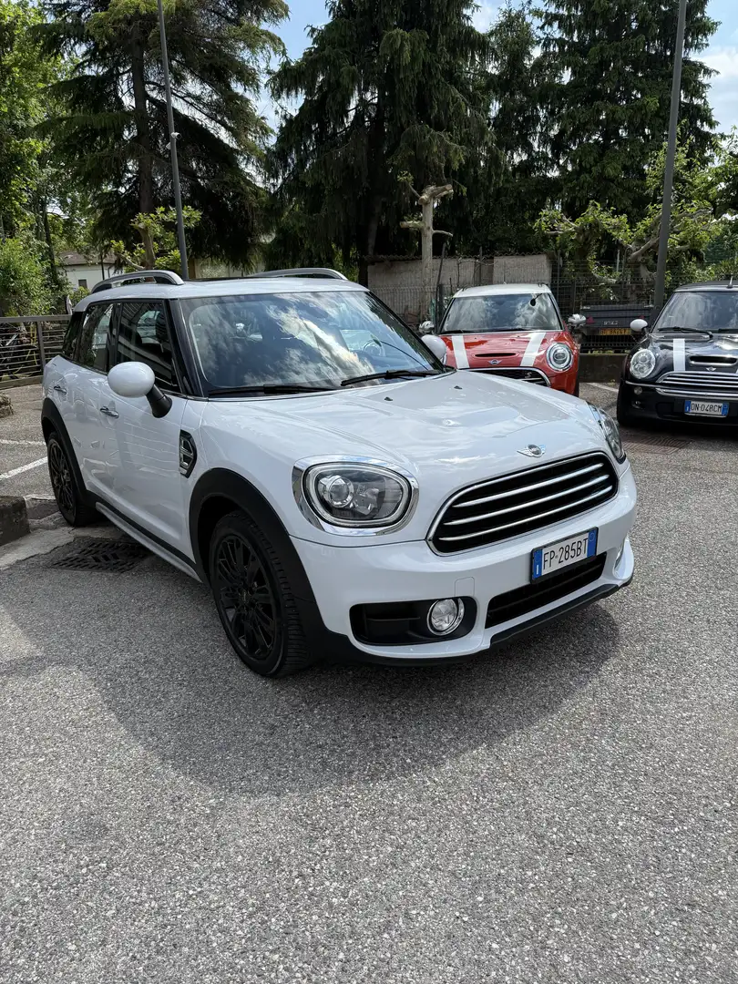 MINI One D Countryman Mini Countryman F60 2017 1.5 Business NEOPATENTATI Blanco - 2