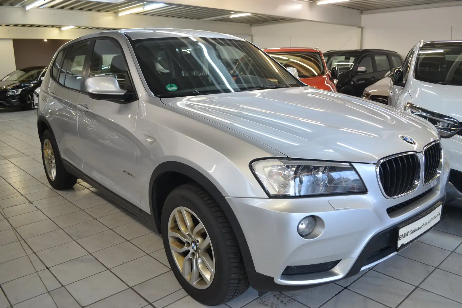 BMW X3 20 DA xDrive *2.HAND*BI-XENON*TEMPOMAT*SPORTLENKRA Stříbrná - 2