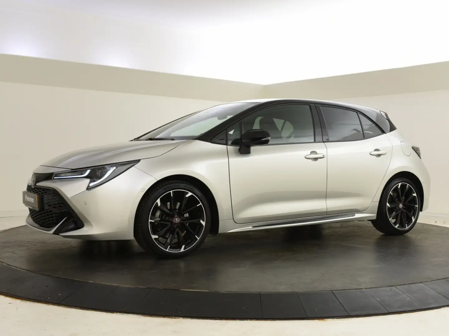 Toyota Corolla 2.0 Hybrid Business GR-Sport | PDC V+A | BSM | Nav Grijs - 2