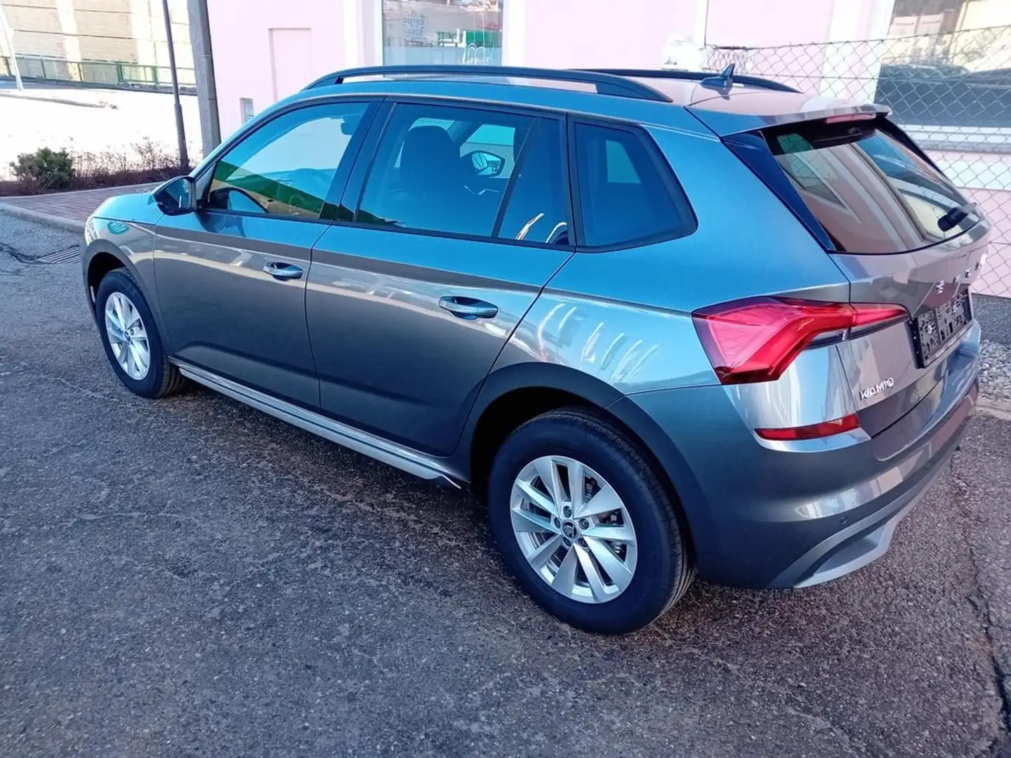Skoda Kamiq Style Grau - 2