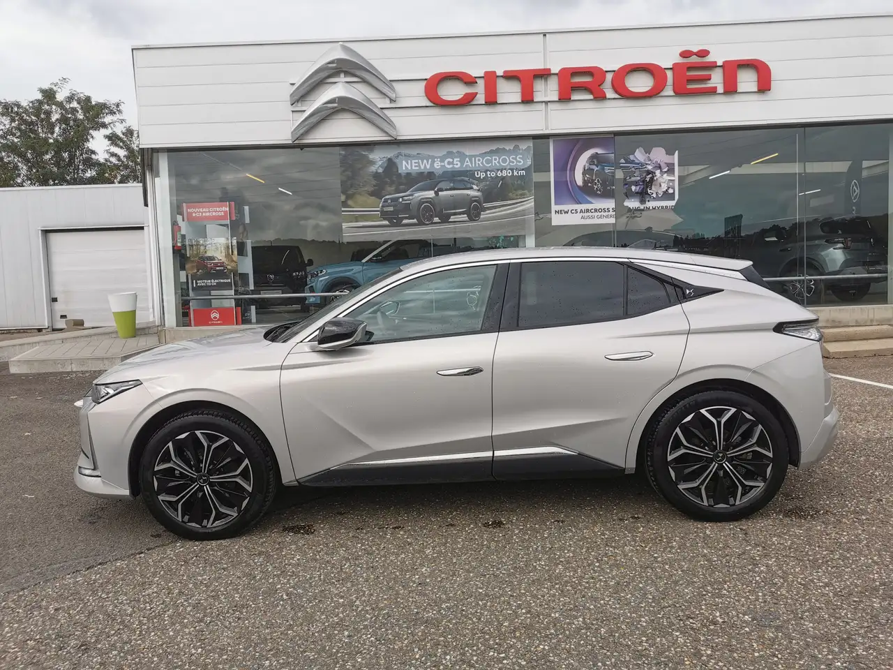 DS Automobiles DS 4 2024
