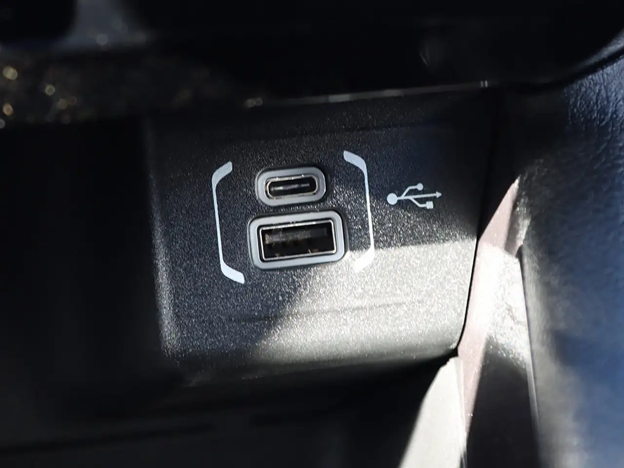 Jeep Compass photo Jeep Compass