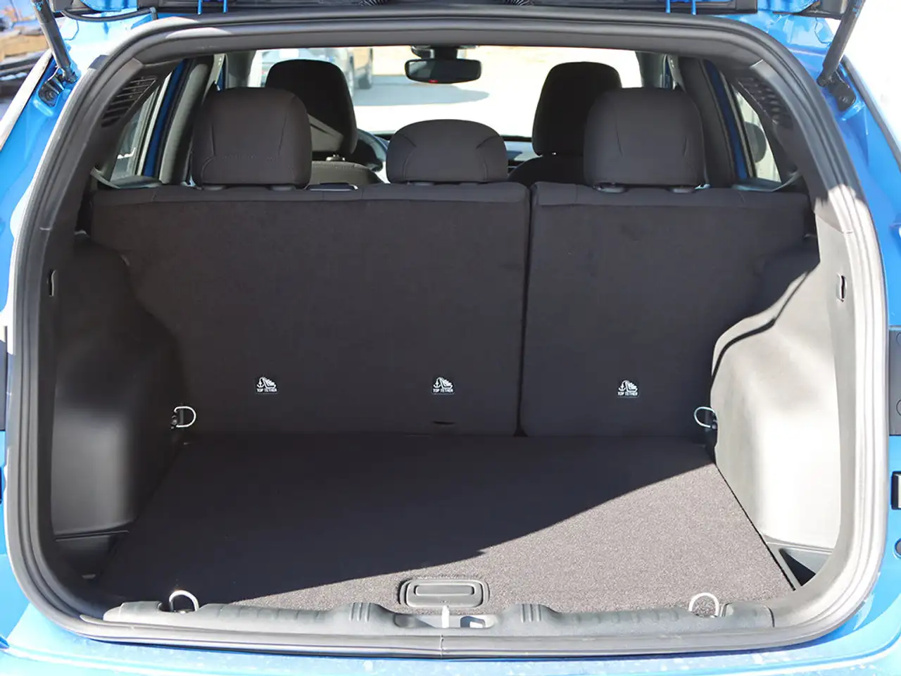 Jeep Compass photo Jeep Compass