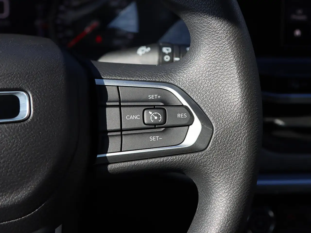 Jeep Compass photo Jeep Compass
