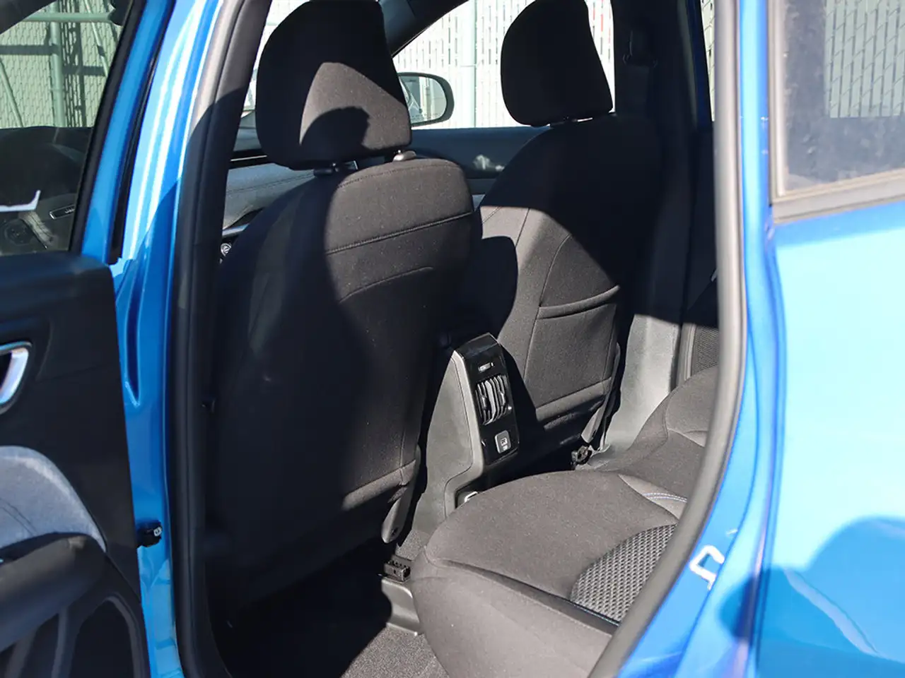Jeep Compass photo Jeep Compass