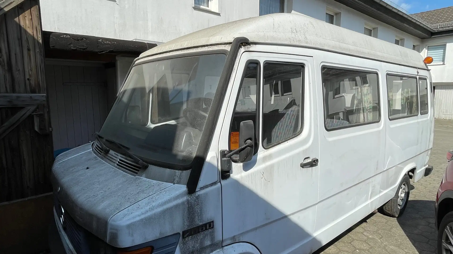 Mercedes-Benz T1 T1 208 D 601.377 Weiß - 1