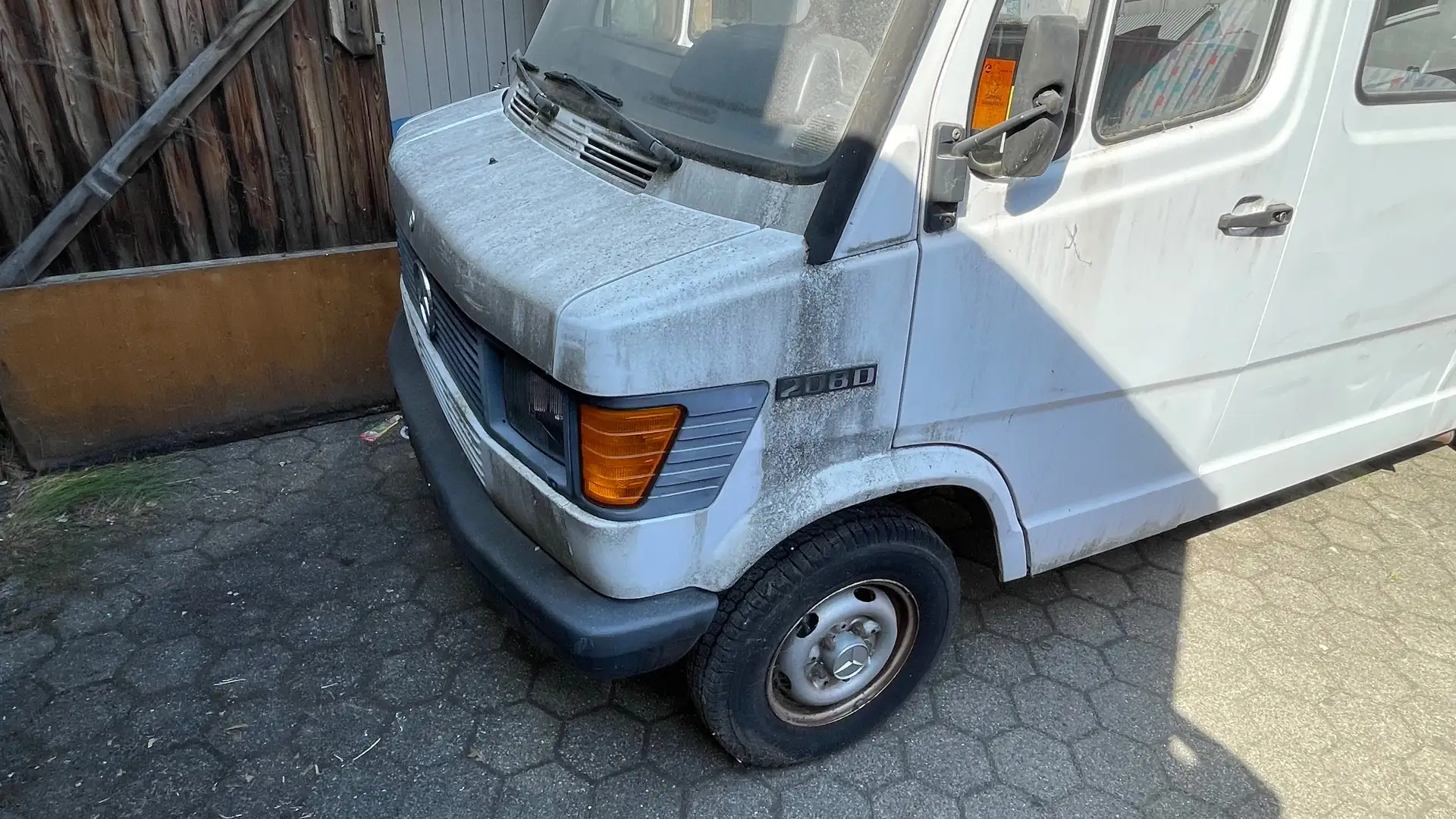 Mercedes-Benz T1 T1 208 D 601.377 Weiß - 2