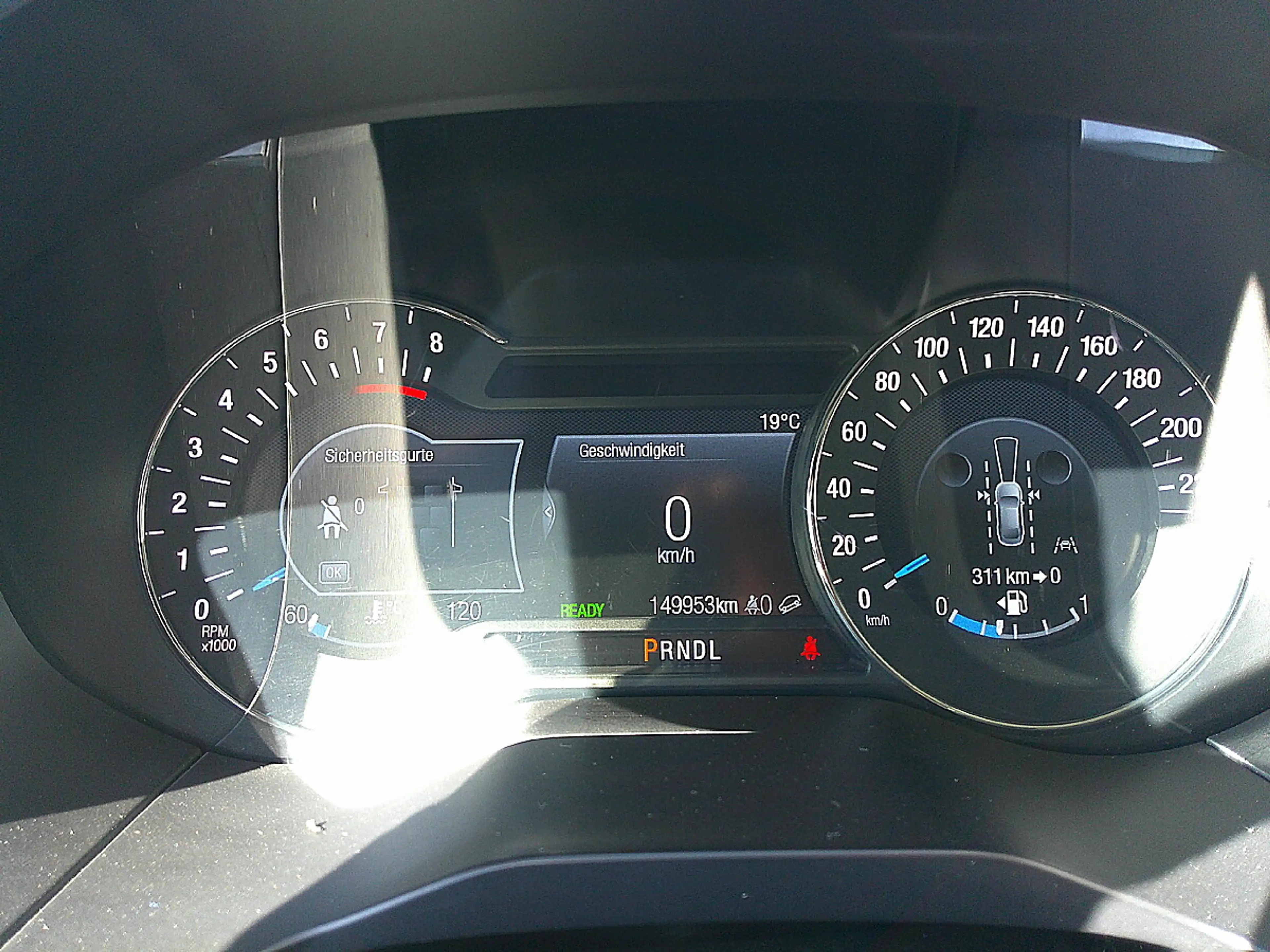 Ford Galaxy 2,5 Duratec Hybrid Titanium Aut. — photo 11