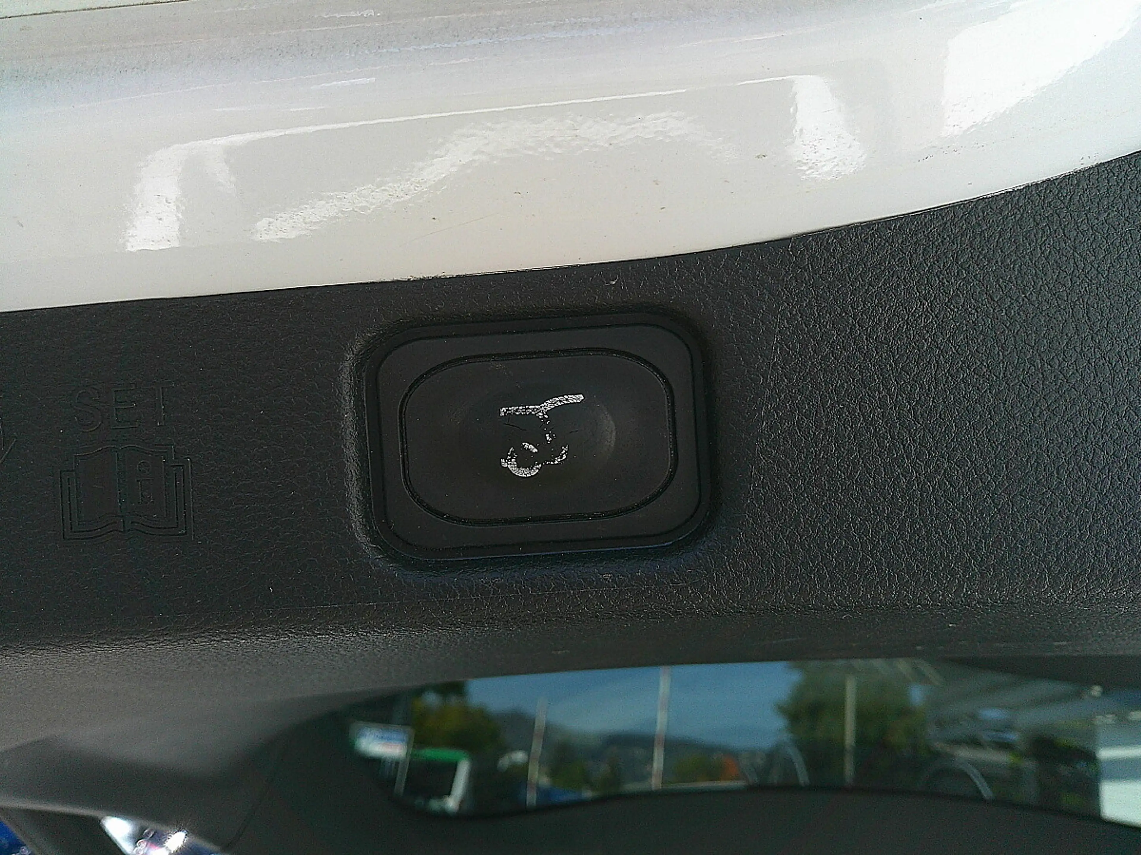 Ford Galaxy 2,5 Duratec Hybrid Titanium Aut. — photo 6