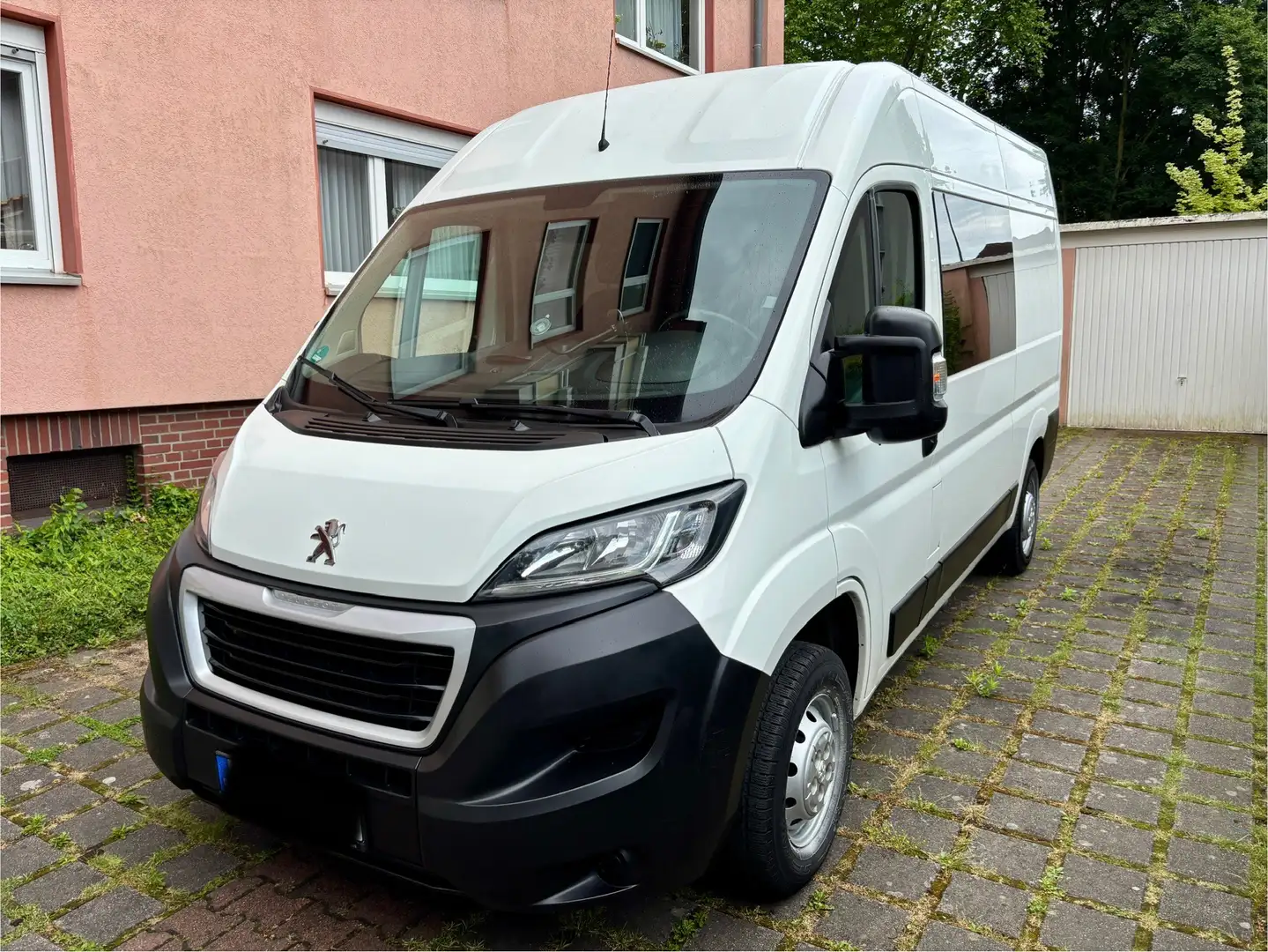 Peugeot Boxer HDi 335 L2H2 S&S TwinCab 5Sitzer Mixto - 1