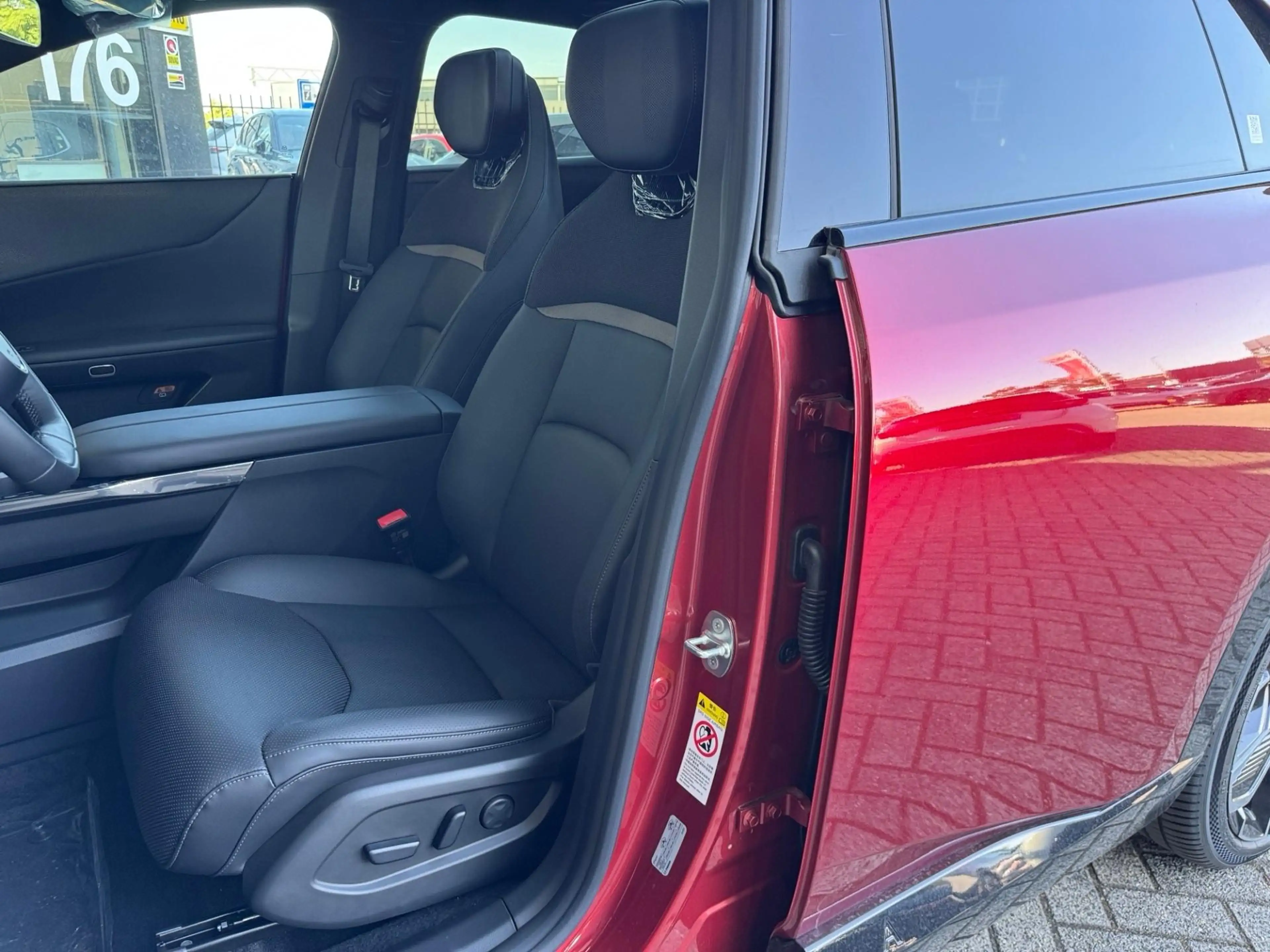 Mazda CX-6e Takumi 78 kWh Nu te bestellen en te zien bij Menge — photo 11