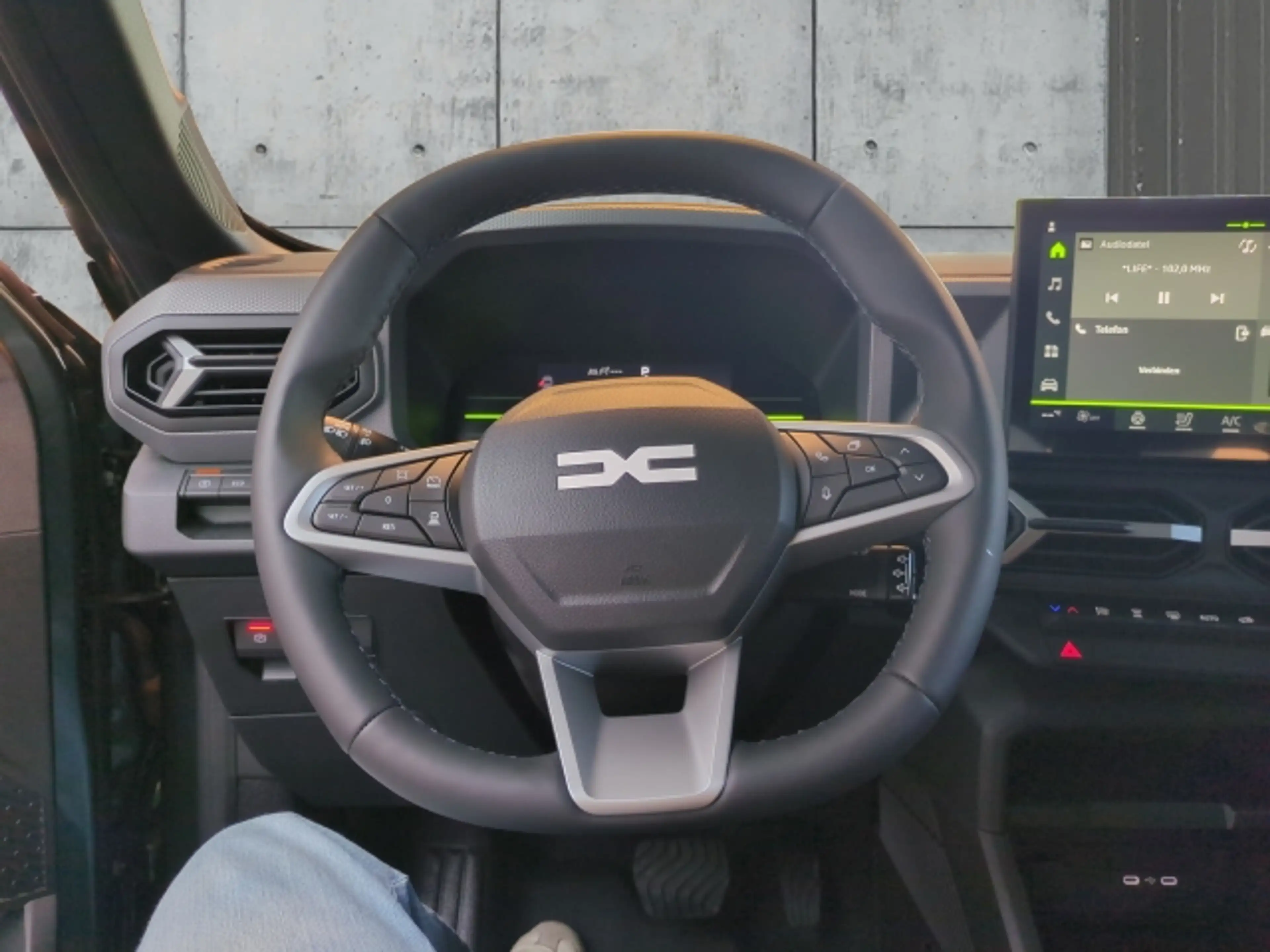 Dacia Duster DUSTER Journey — photo 14