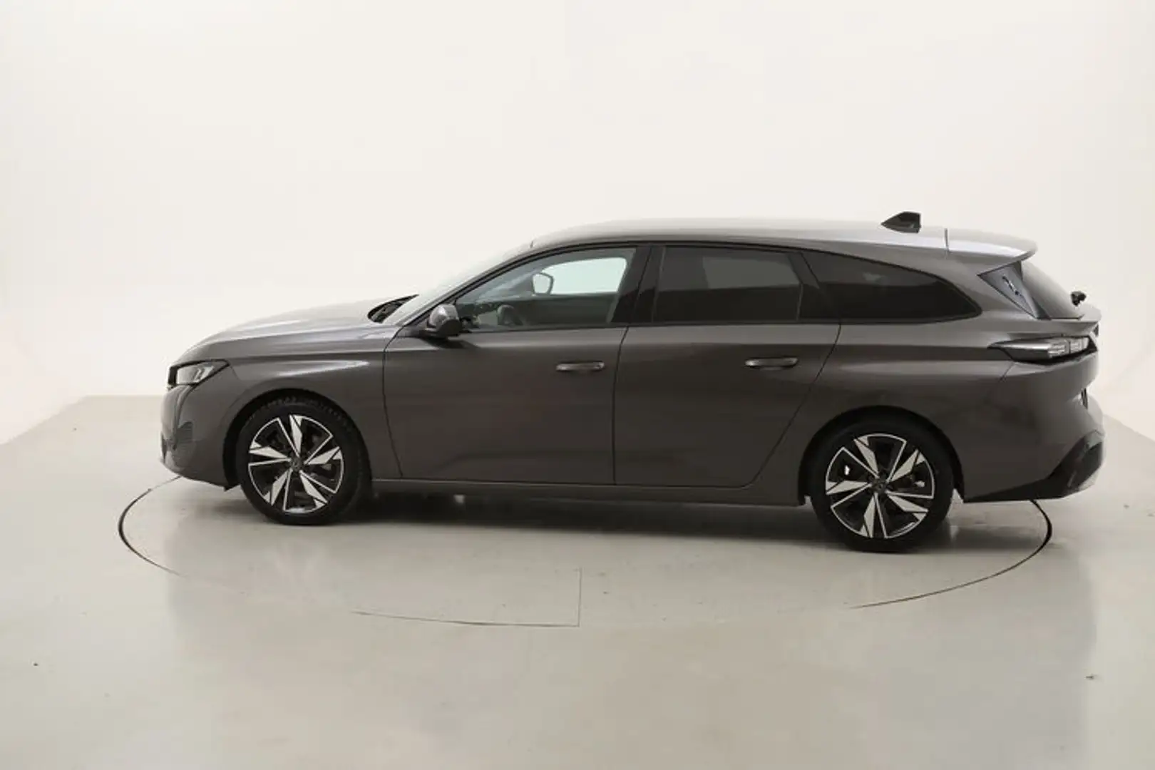 Peugeot 308 SW Allure EAT8 1.5 Diesel 131CV Grigio - 2