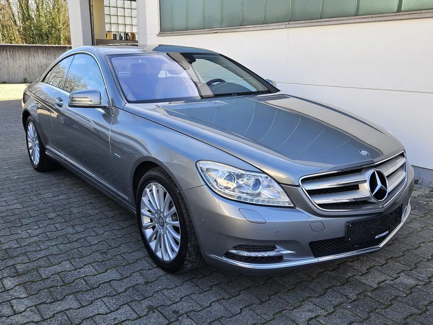 Mercedes-Benz CL 500 BE 4Matic + Night-Vision+Massage+Glasdach Argent - 1