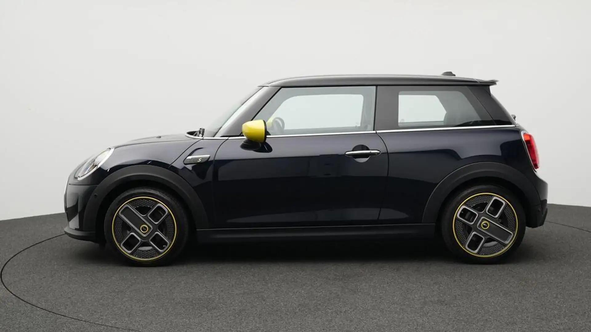 MINI Cooper SE MINI Cooper SE 3-Türer Schwarz - 2
