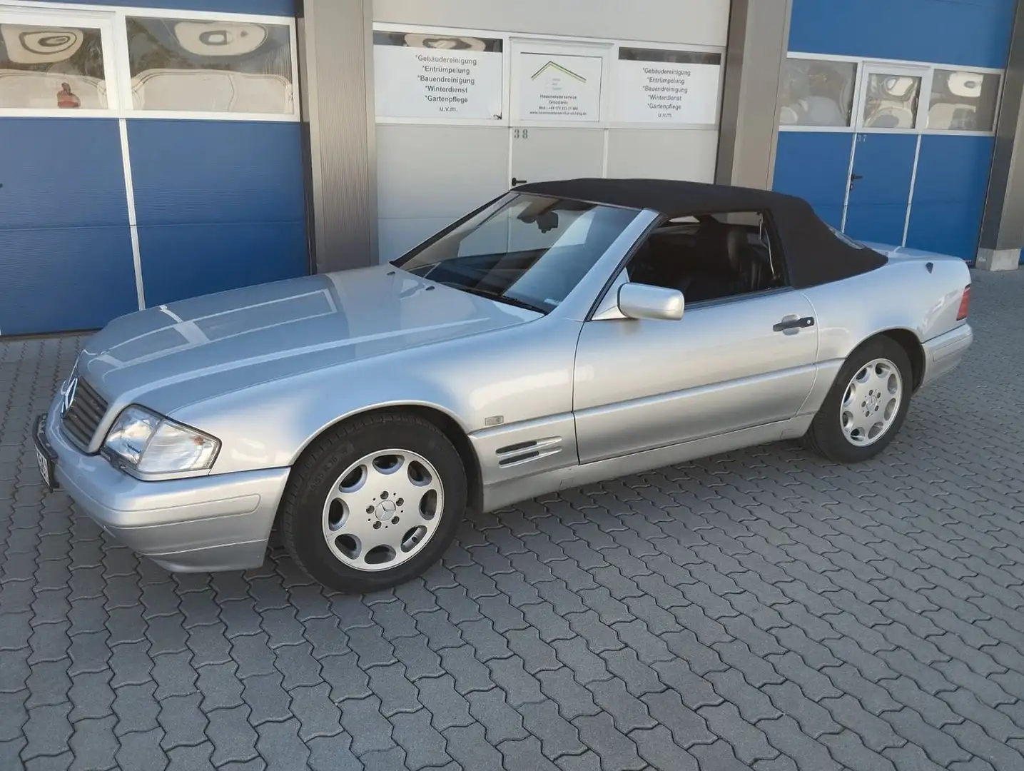 Mercedes-Benz SL 500 Stříbrná - 1