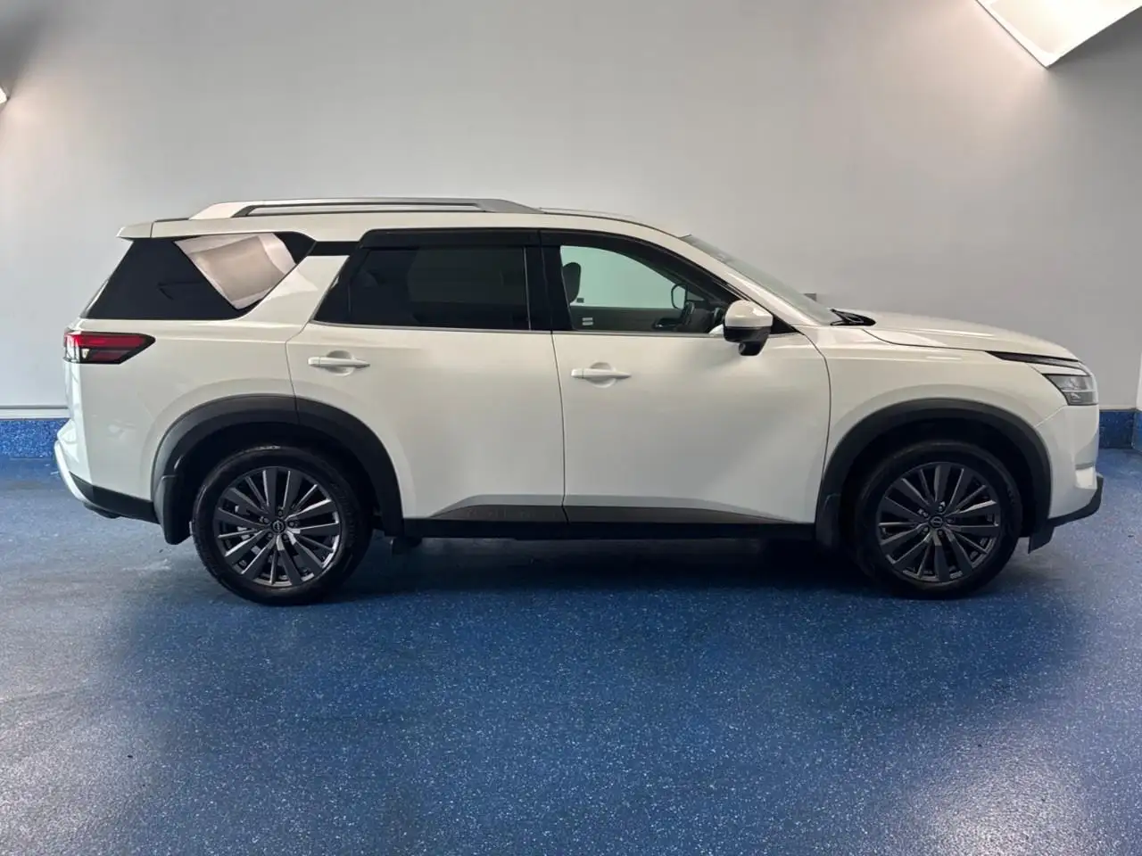 Nissan Pathfinder fotografie Nissan Pathfinder