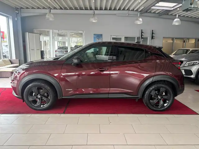 Nissan Juke view 2