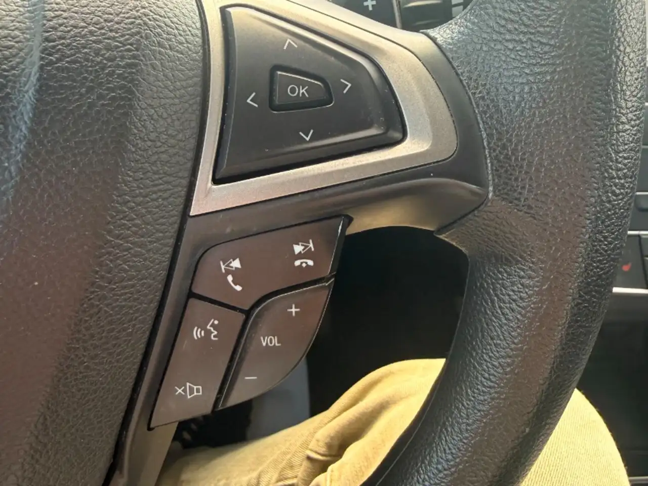 Ford Fusion снимка Ford Fusion
