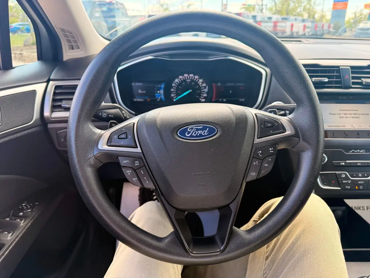 Ford Fusion снимка Ford Fusion