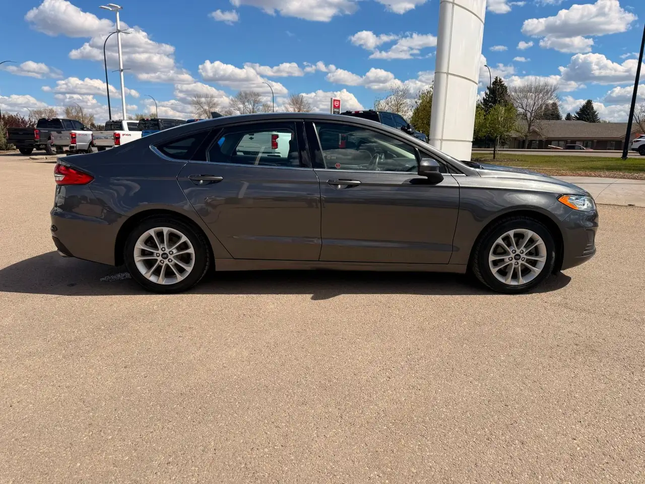 Ford Fusion снимка Ford Fusion