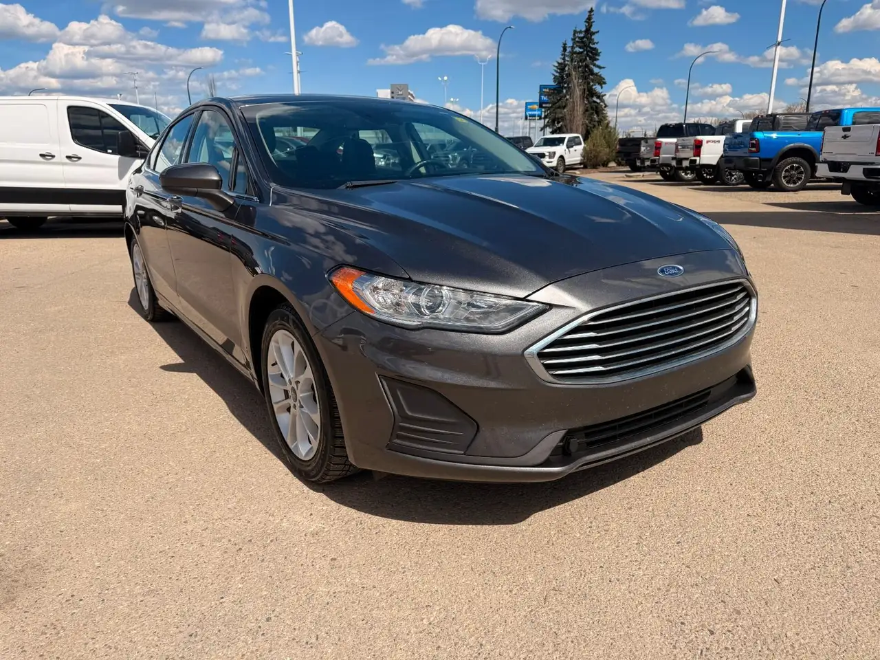 Ford Fusion снимка Ford Fusion