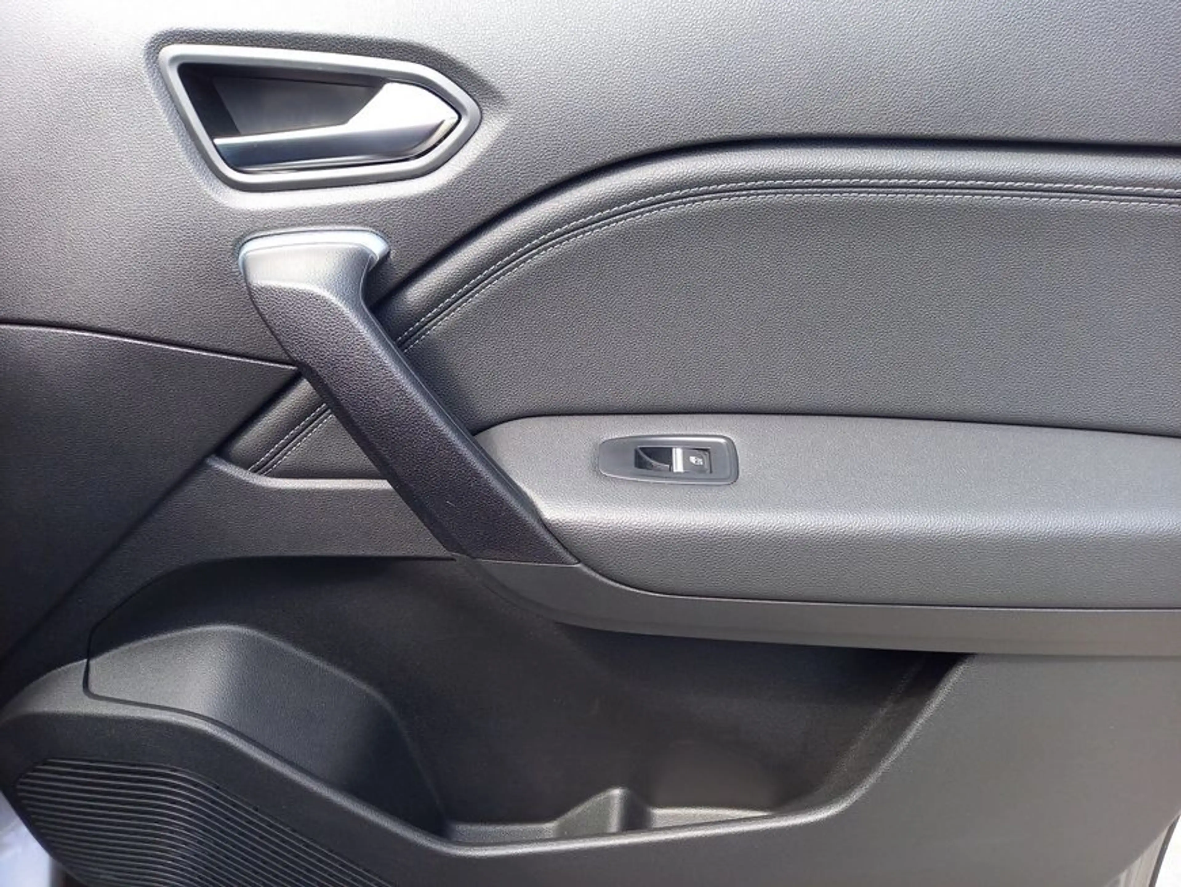 Mitsubishi ASX 1.6 PLUG-IN-HYBRID INTRO EDITION UVP: 39.390 — photo 21
