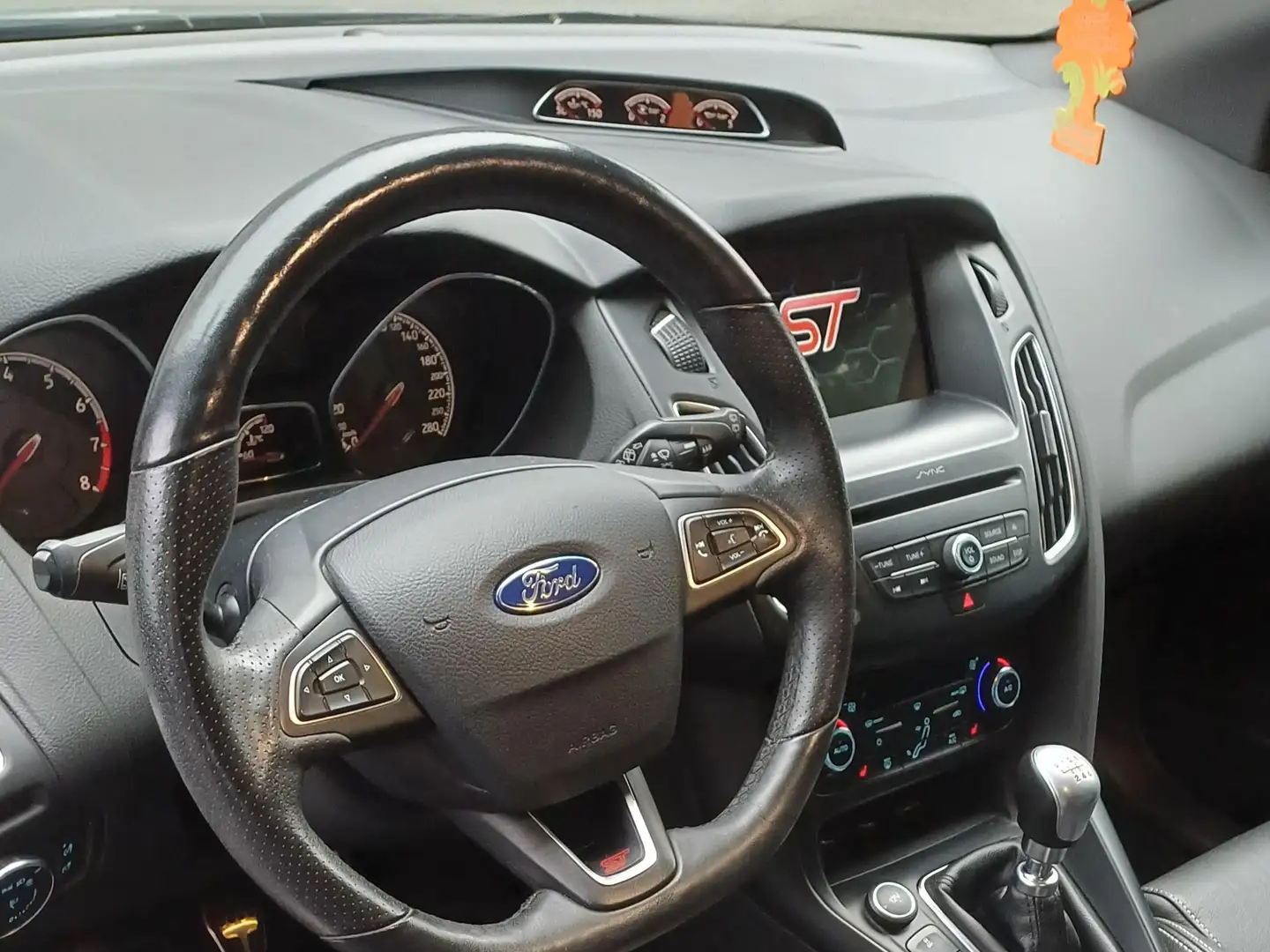 Ford Focus Focus Turnier 2.0 EcoBoost Grau - 2